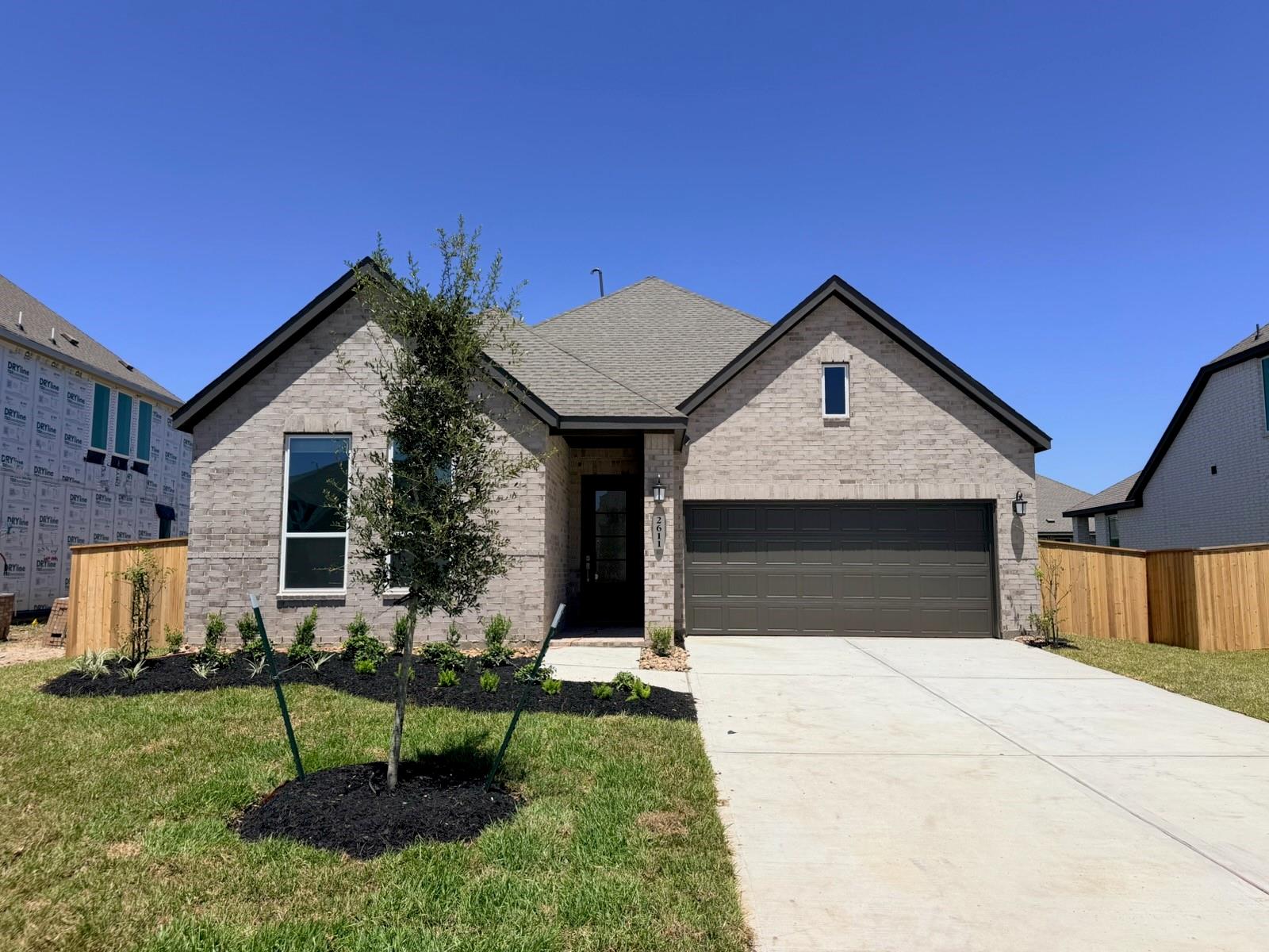 2611 Grove Crest Drive — photo