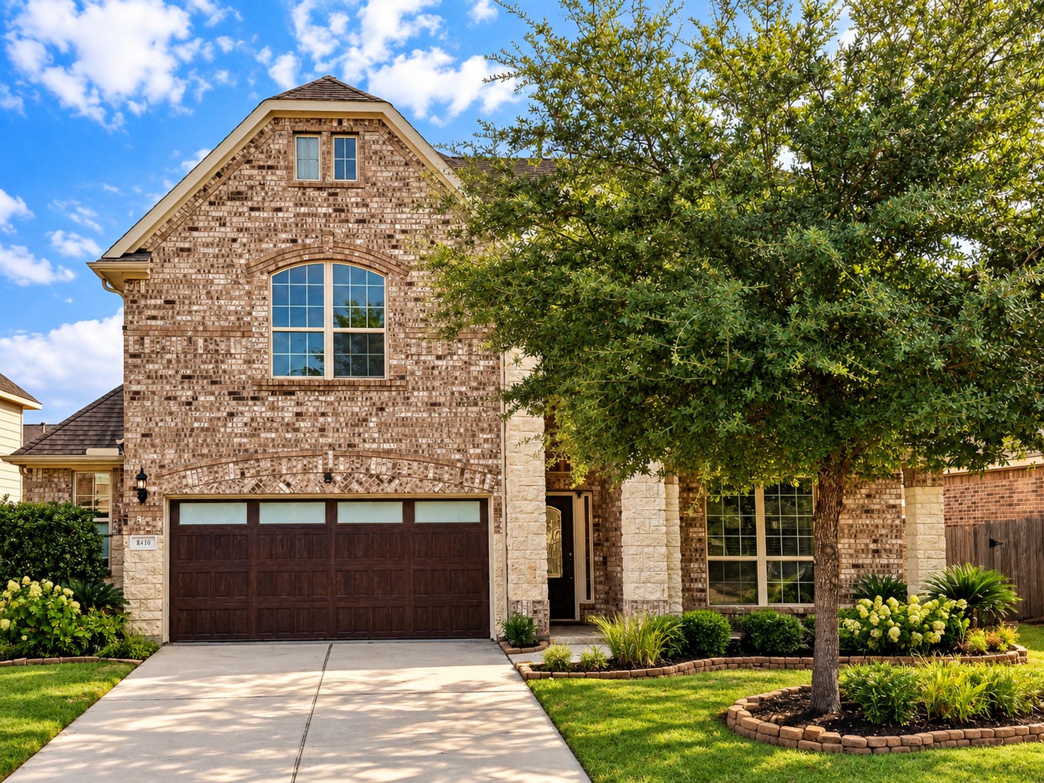 8410 Misty Mountain Trail Lane — photo