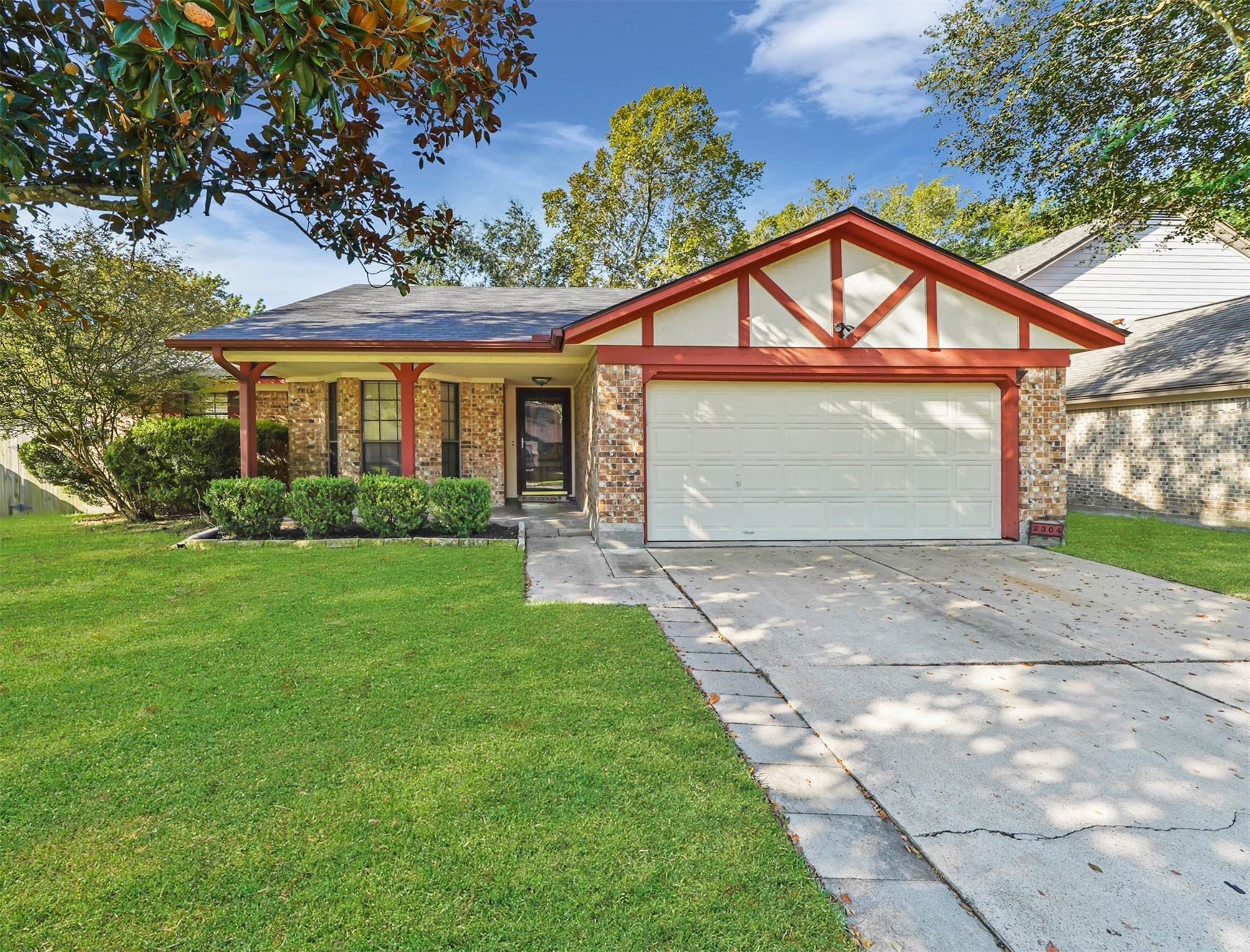2304 Colleen Drive — photo