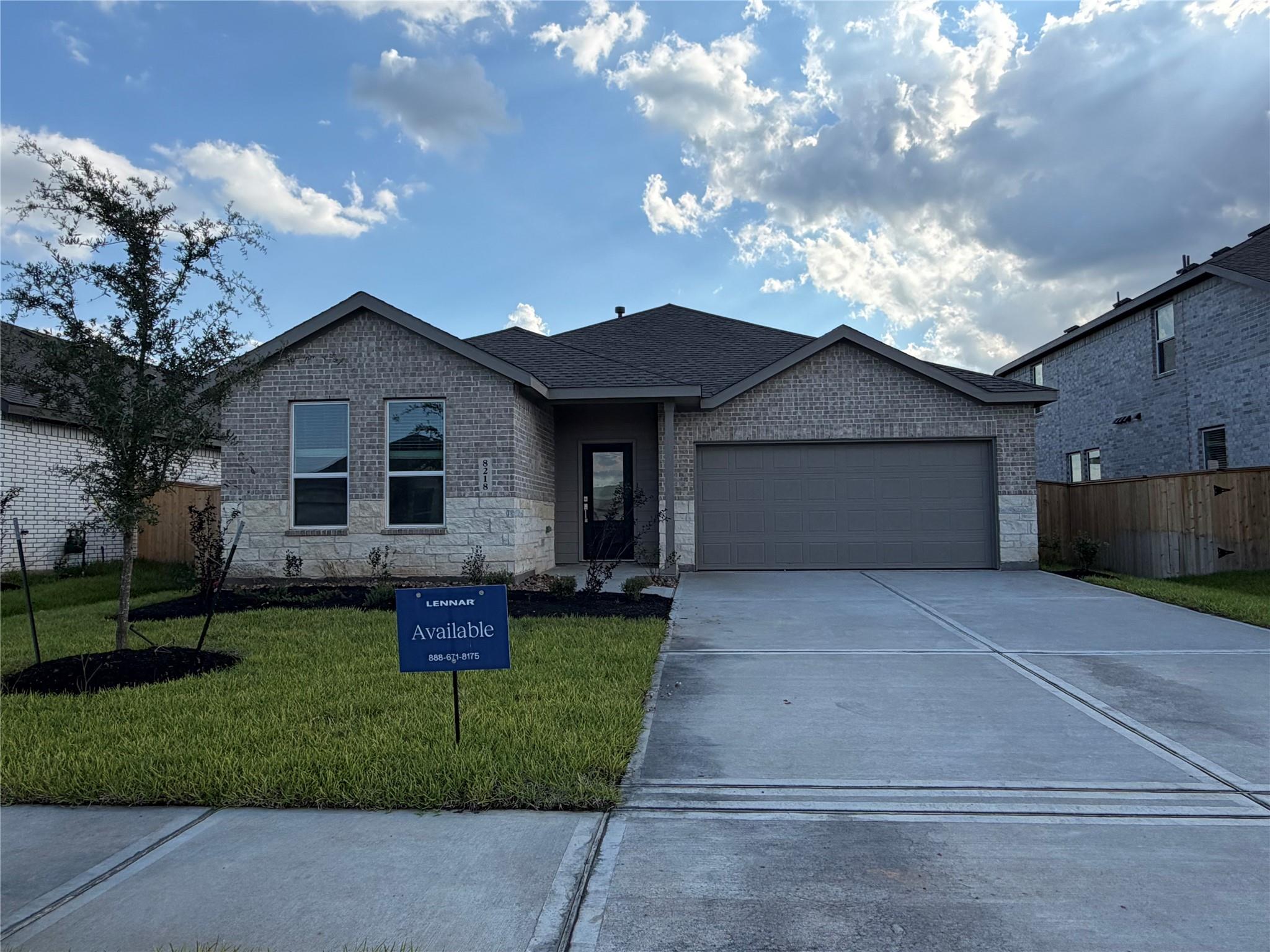 8218 Rustic Pine Trail — photo