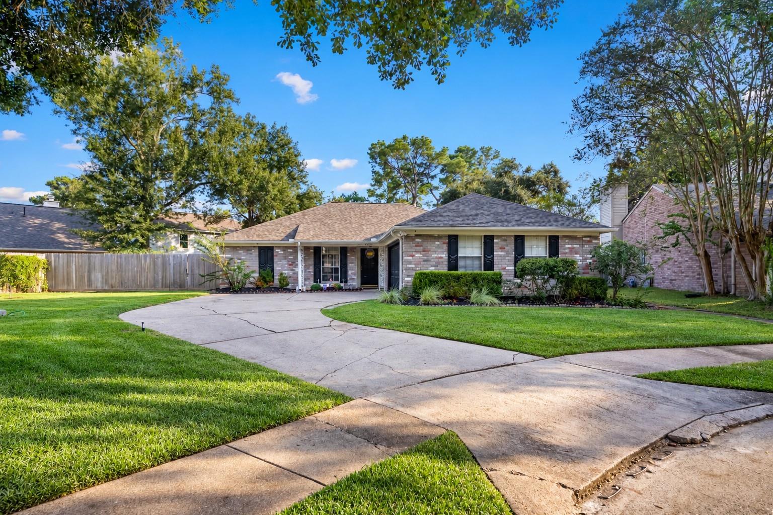 9107 Towerstone Court — photo