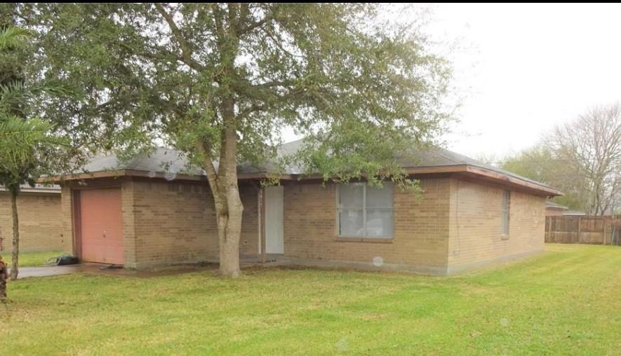 6617 N Lincoln Drive — photo