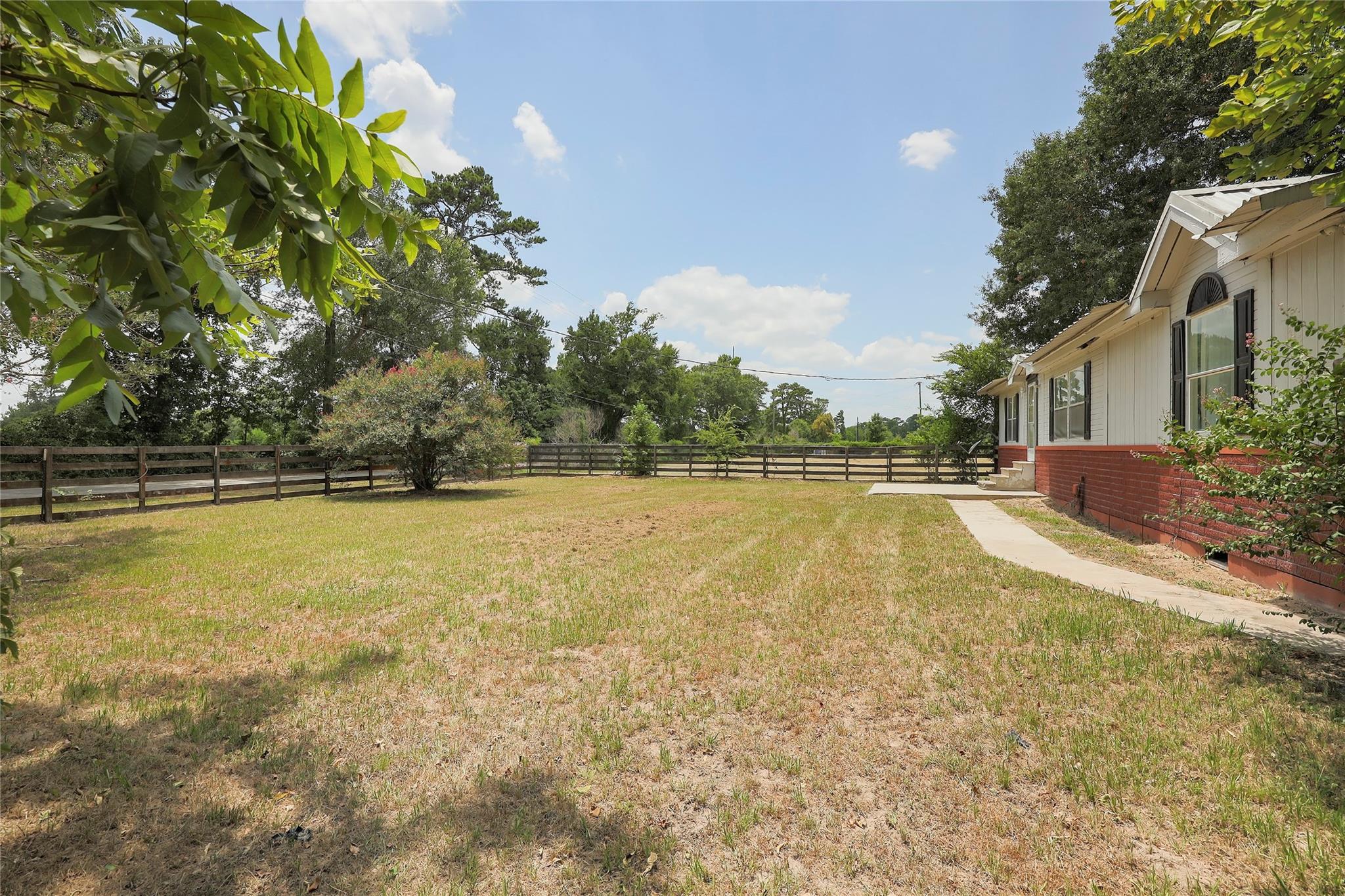 14985 Wiggins Road, Conroe, TX 77302 — photo 3