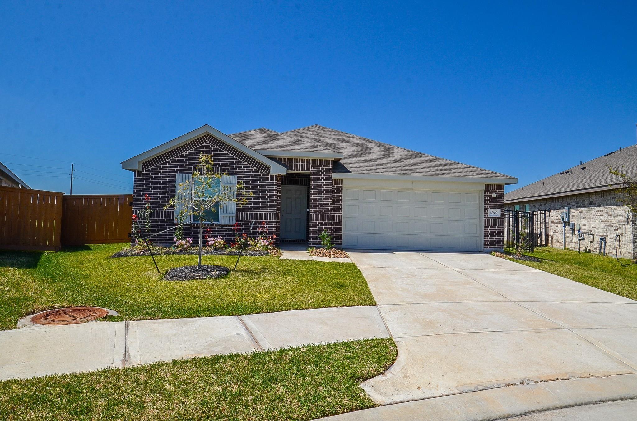 4949 Almond Terrace Drive — photo