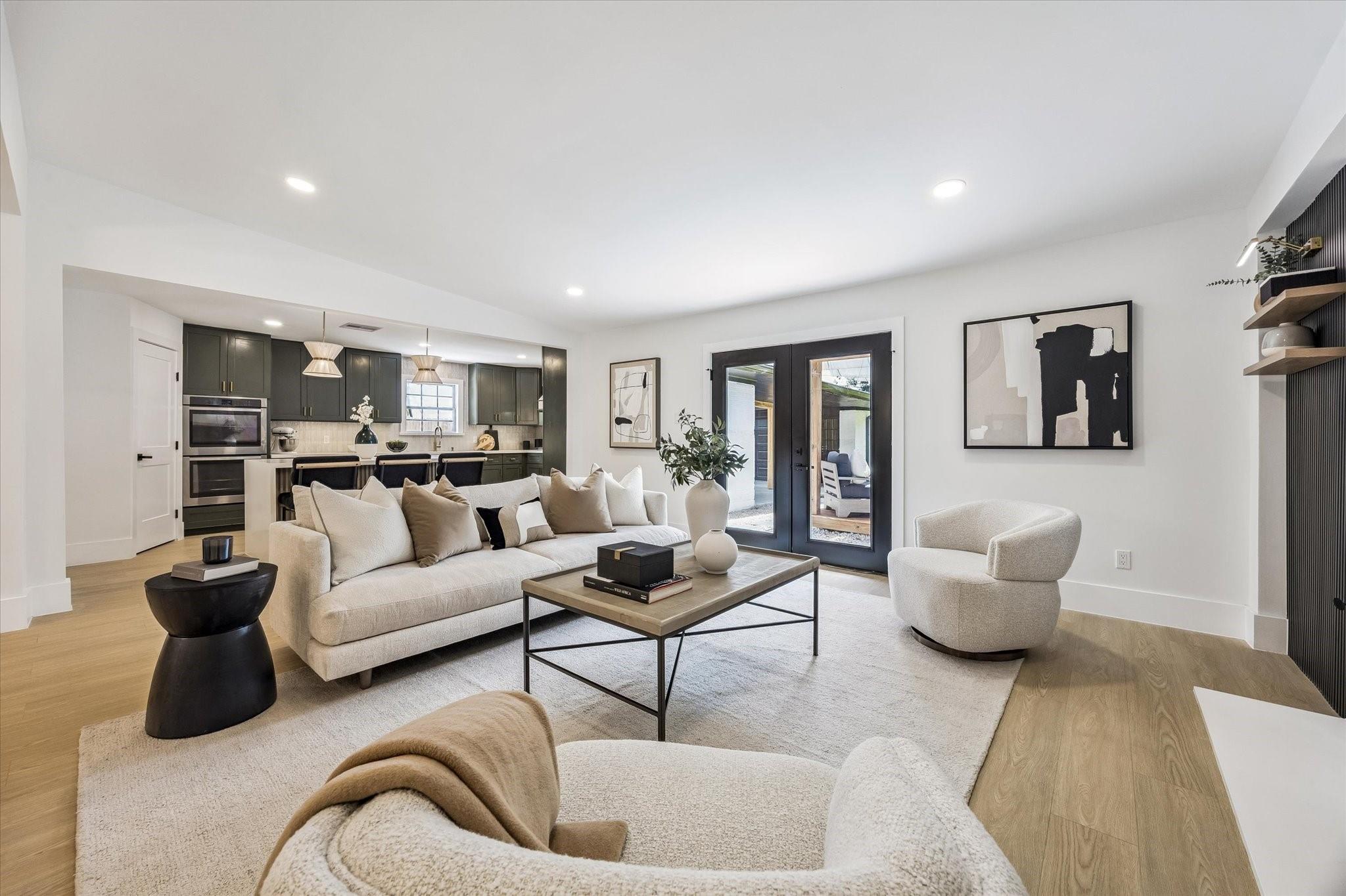 9419 Greenwillow Drive — photo