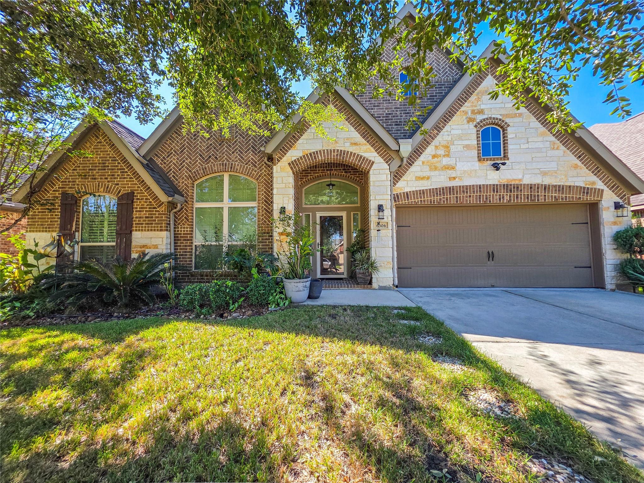 6306 Milam Branch Lane — photo