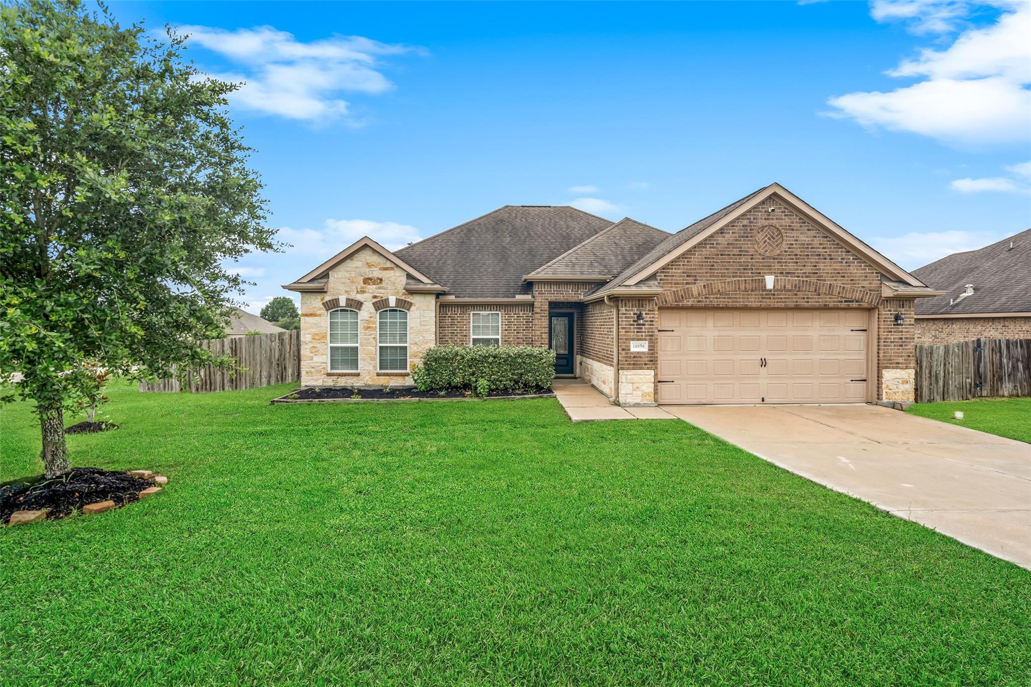 18856 Atascosa Trail — photo