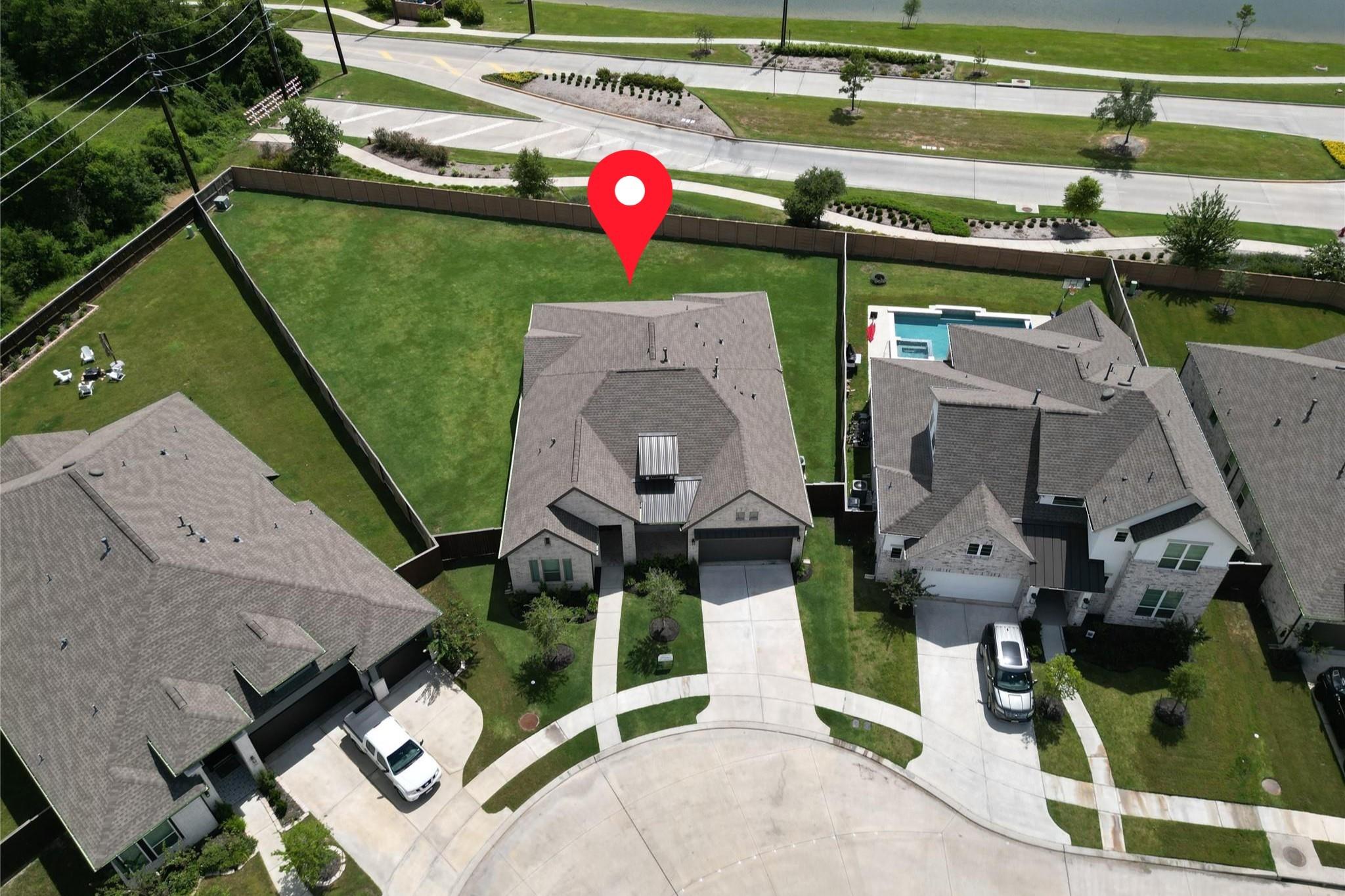 9203 Lacebark Lane — photo