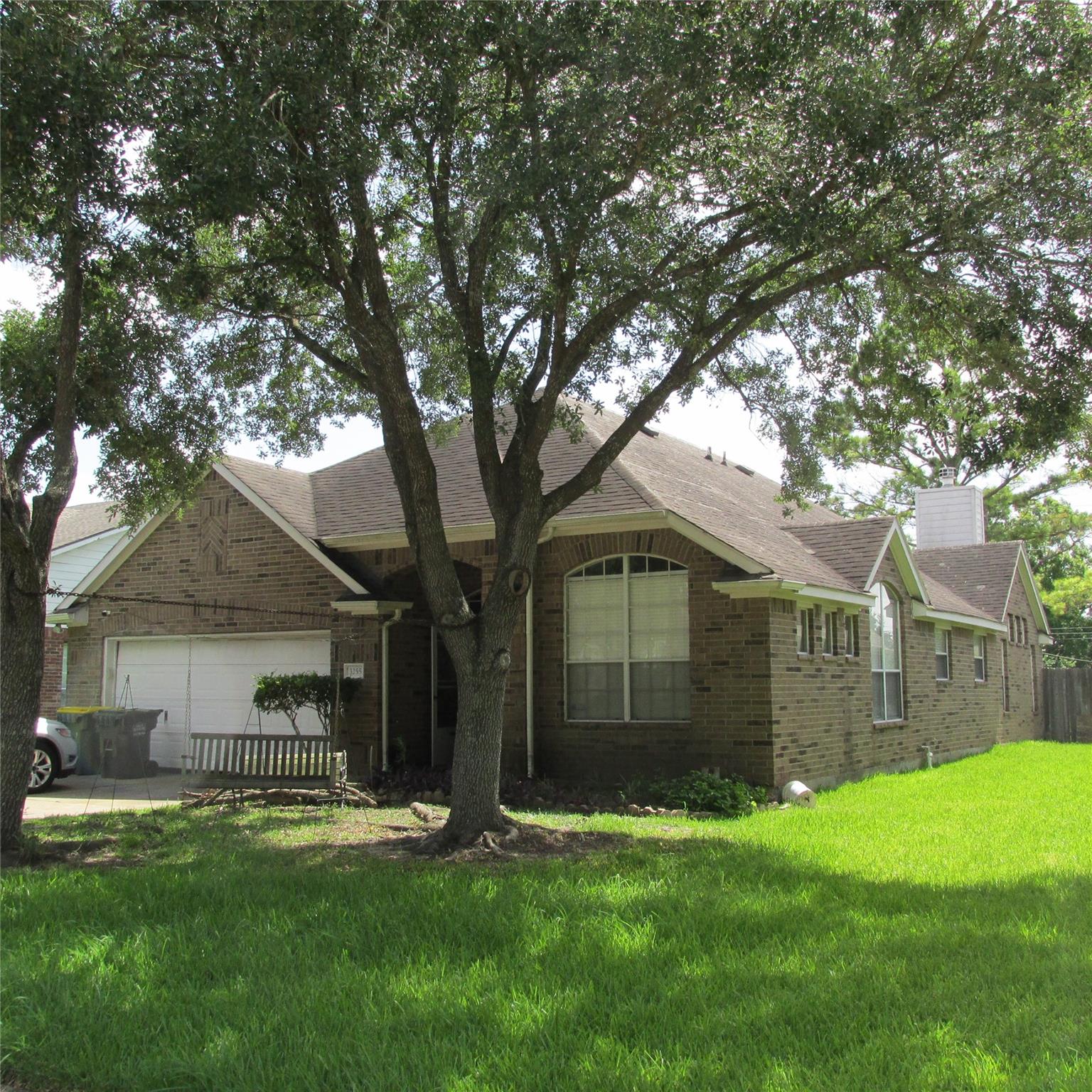 3255 Lakeway Lane — photo
