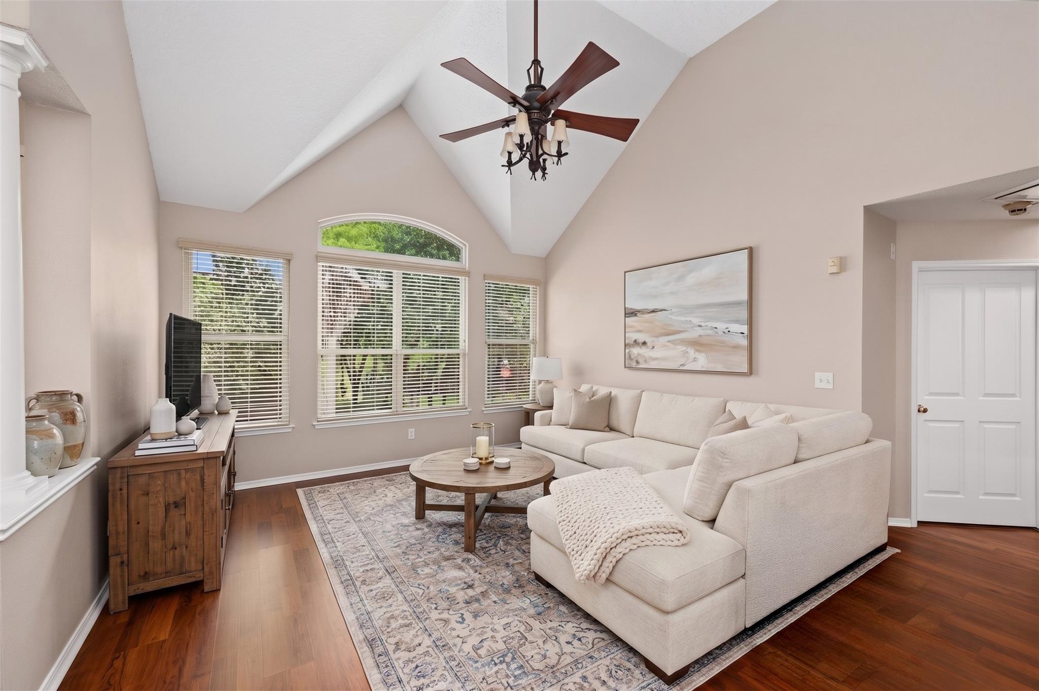 58 Deerfern Place, The Woodlands, TX 77381 — photo 3