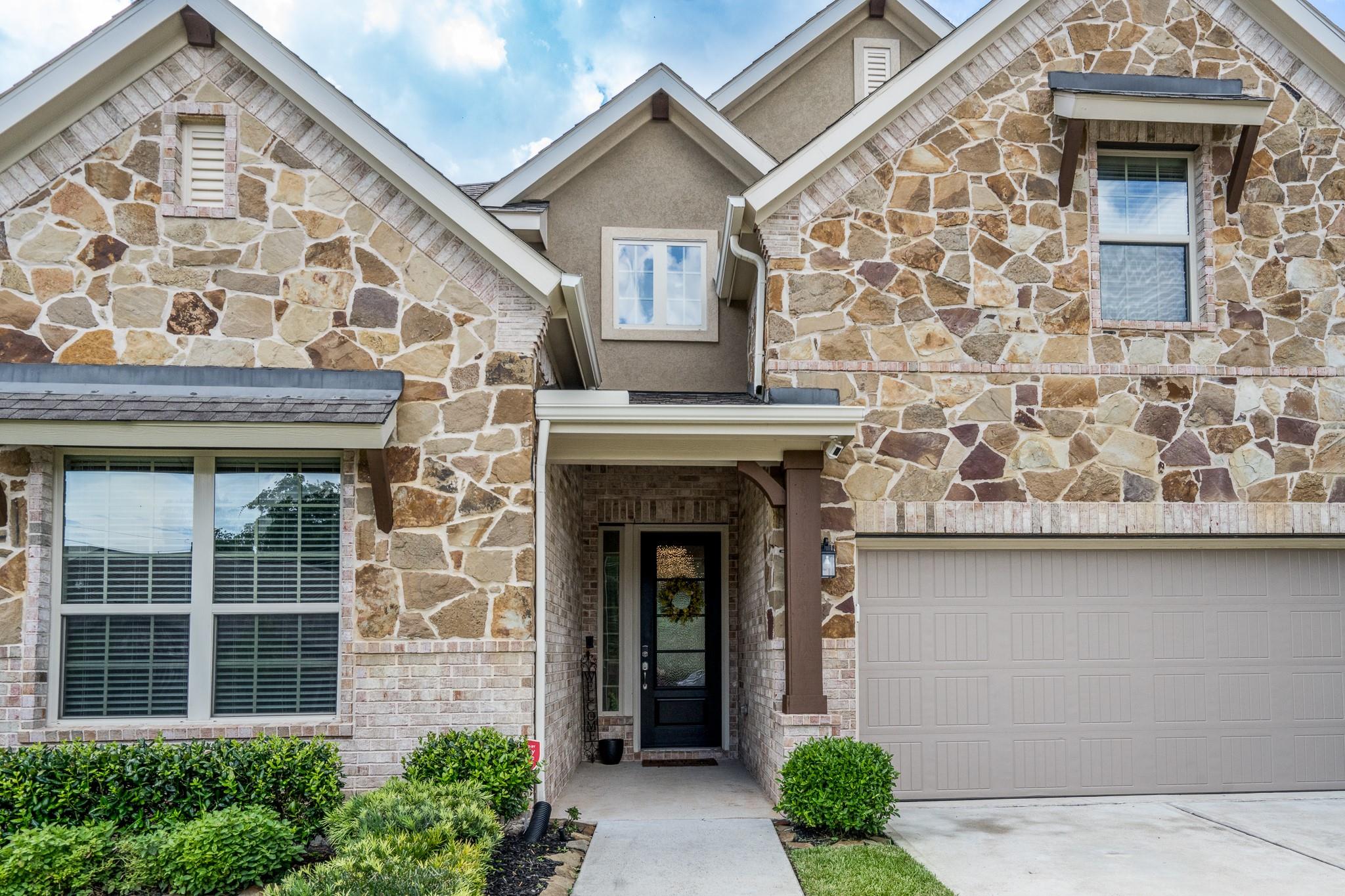 2739 Monarch Crossing — photo