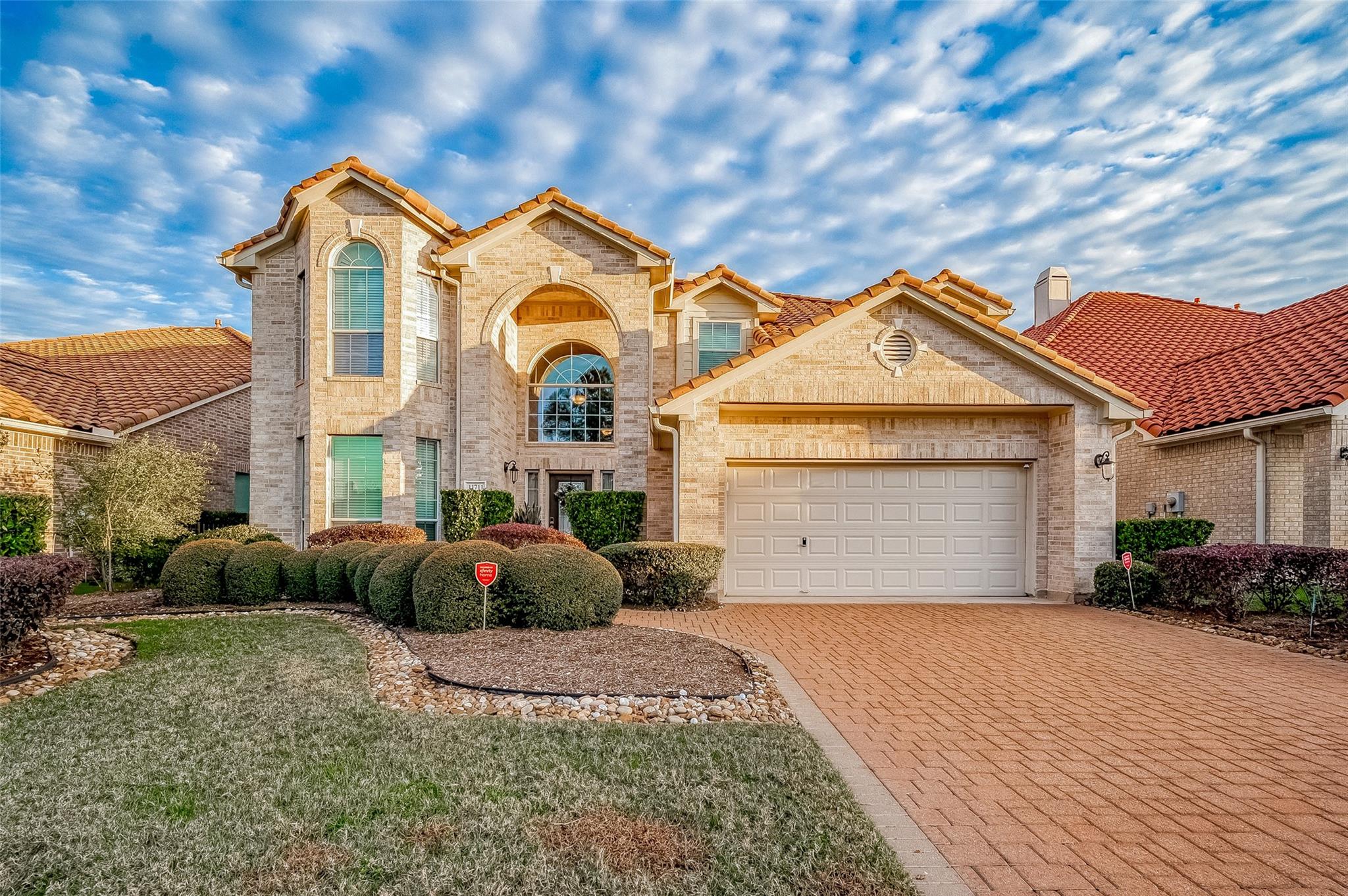 11711 Lismore Lake Drive — photo