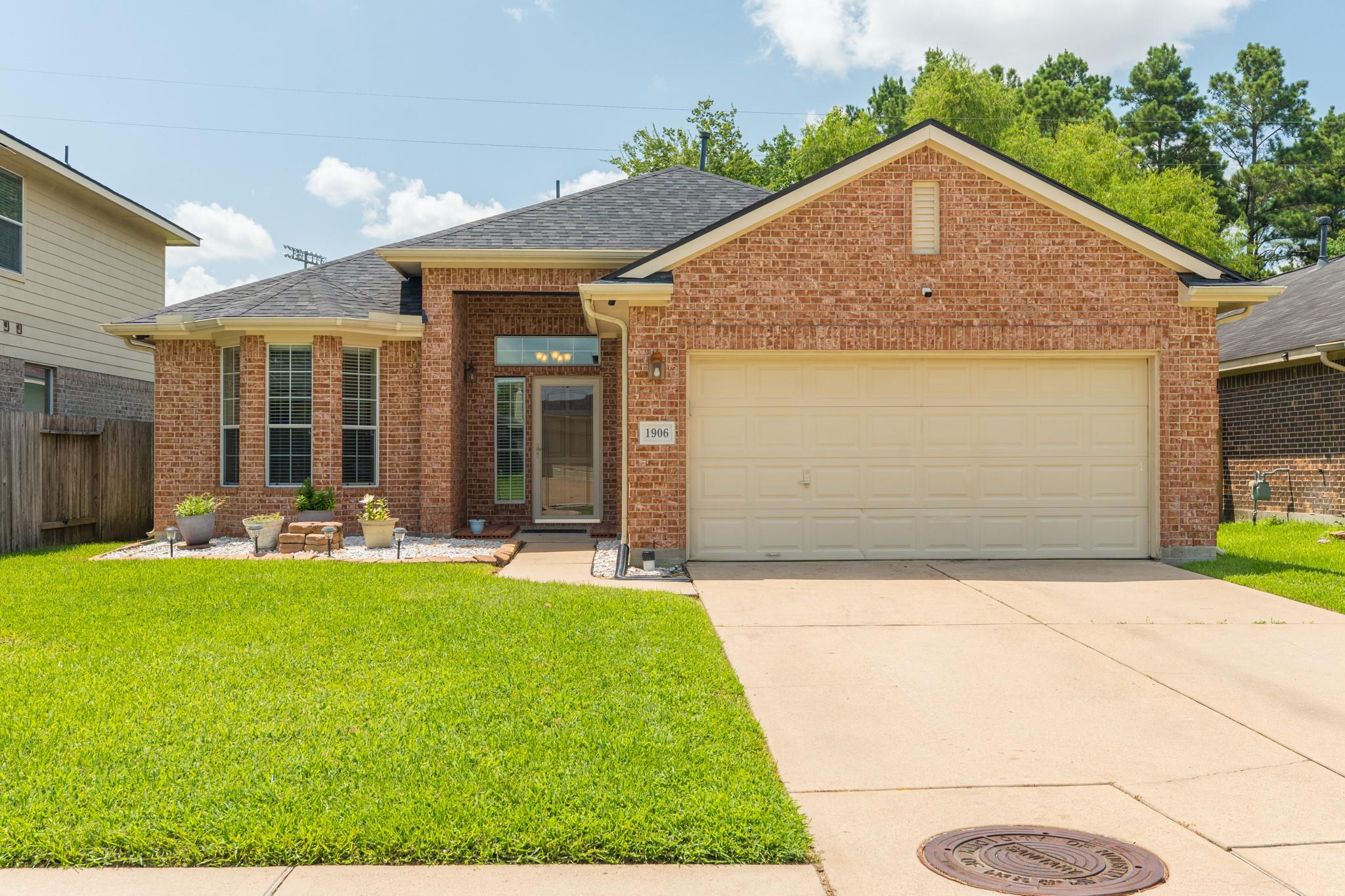 1906 Spring Cliff Court, Spring, TX 77373 — photo 2