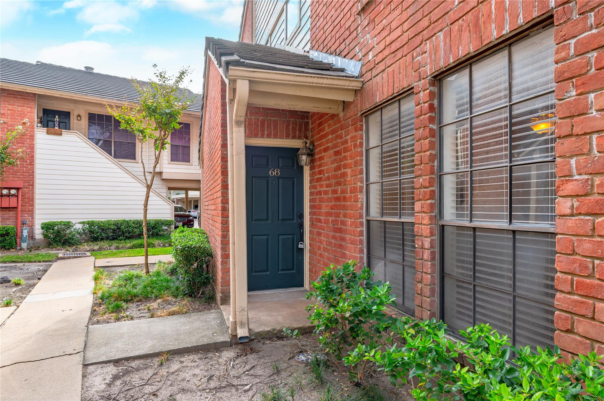 2211 S Kirkwood Road #68 — photo