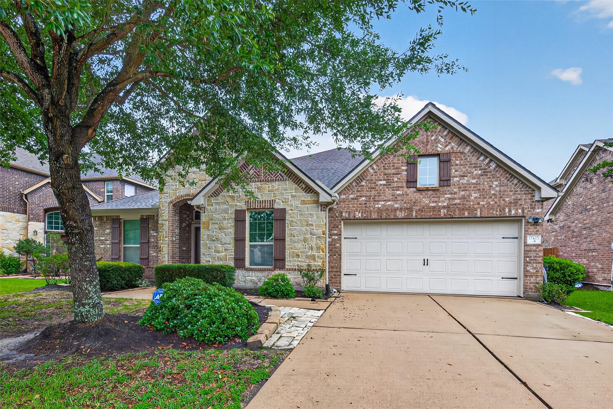 17415 Meadow Light Drive — photo