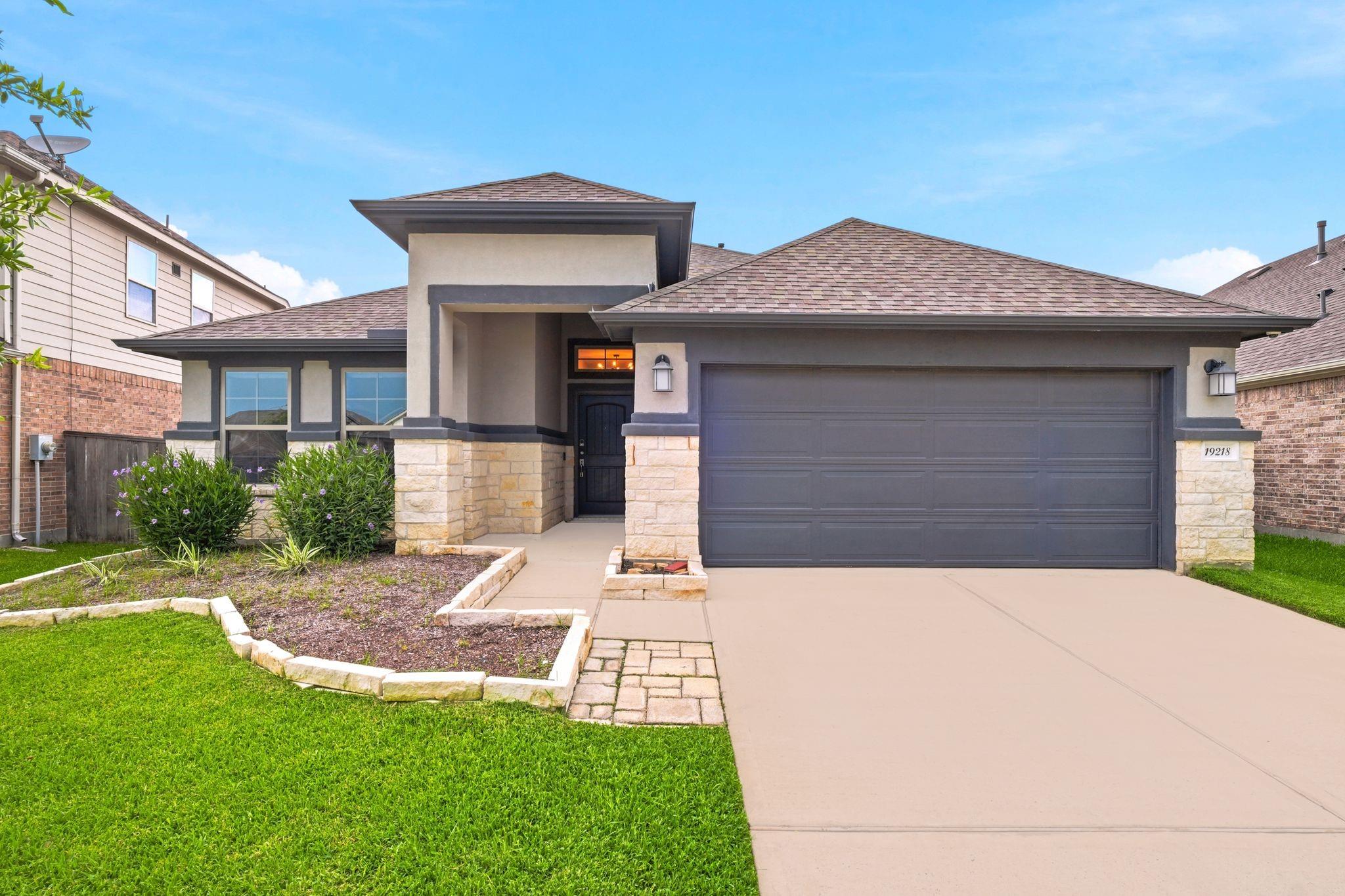 19218 Jenny Creek Court — photo
