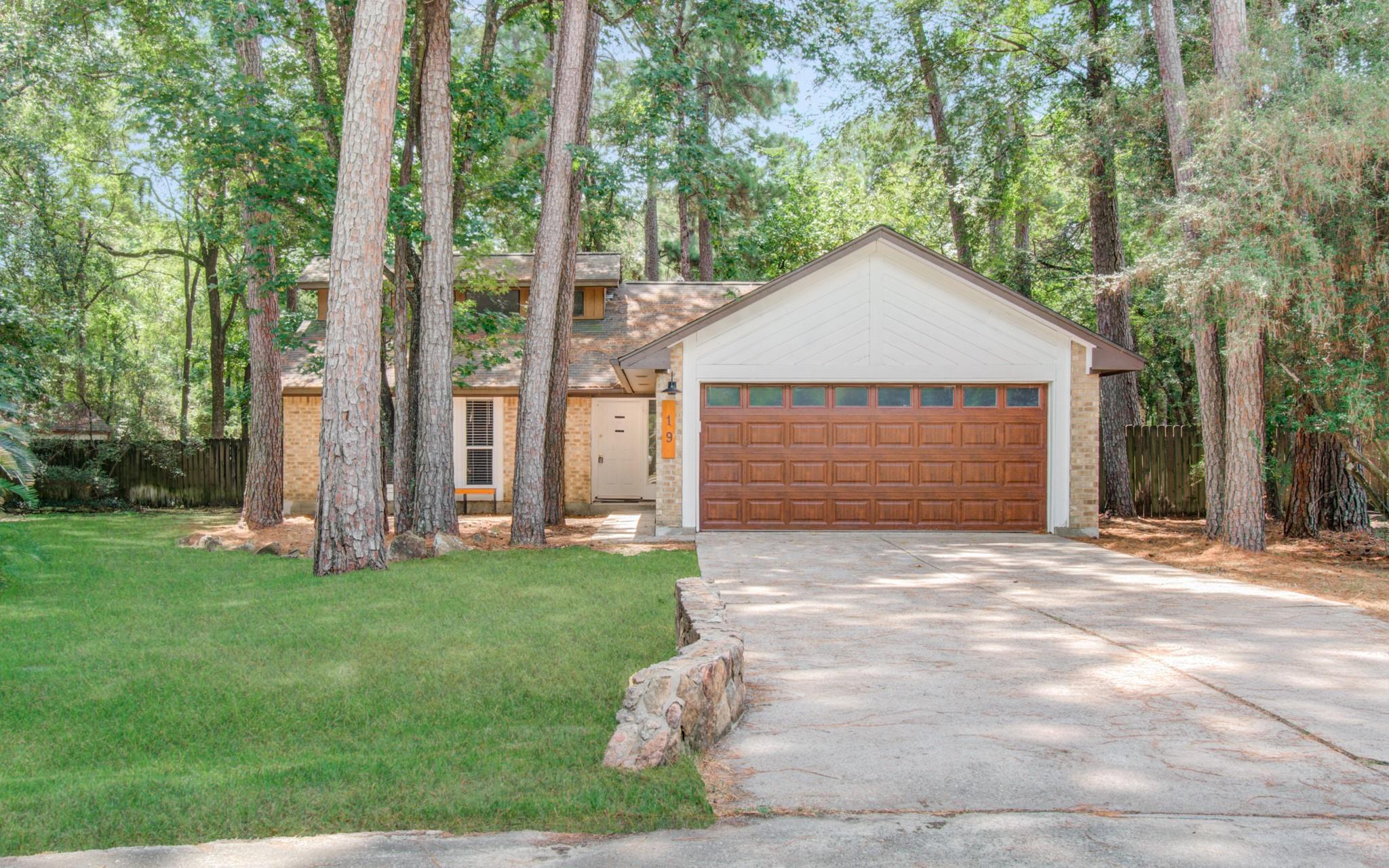19 Tremont Woods Court — photo