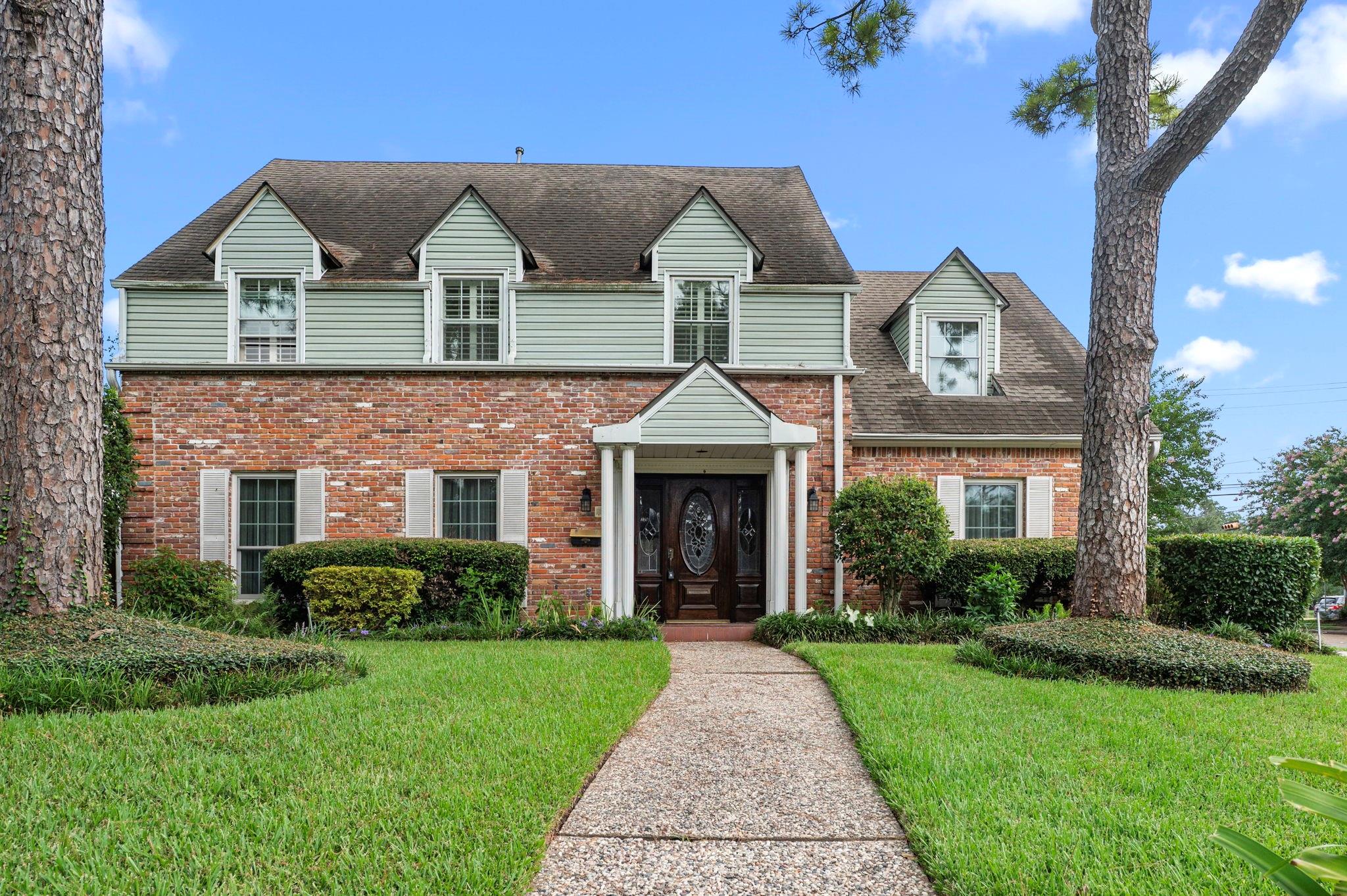 14302 Apple Tree Road — photo