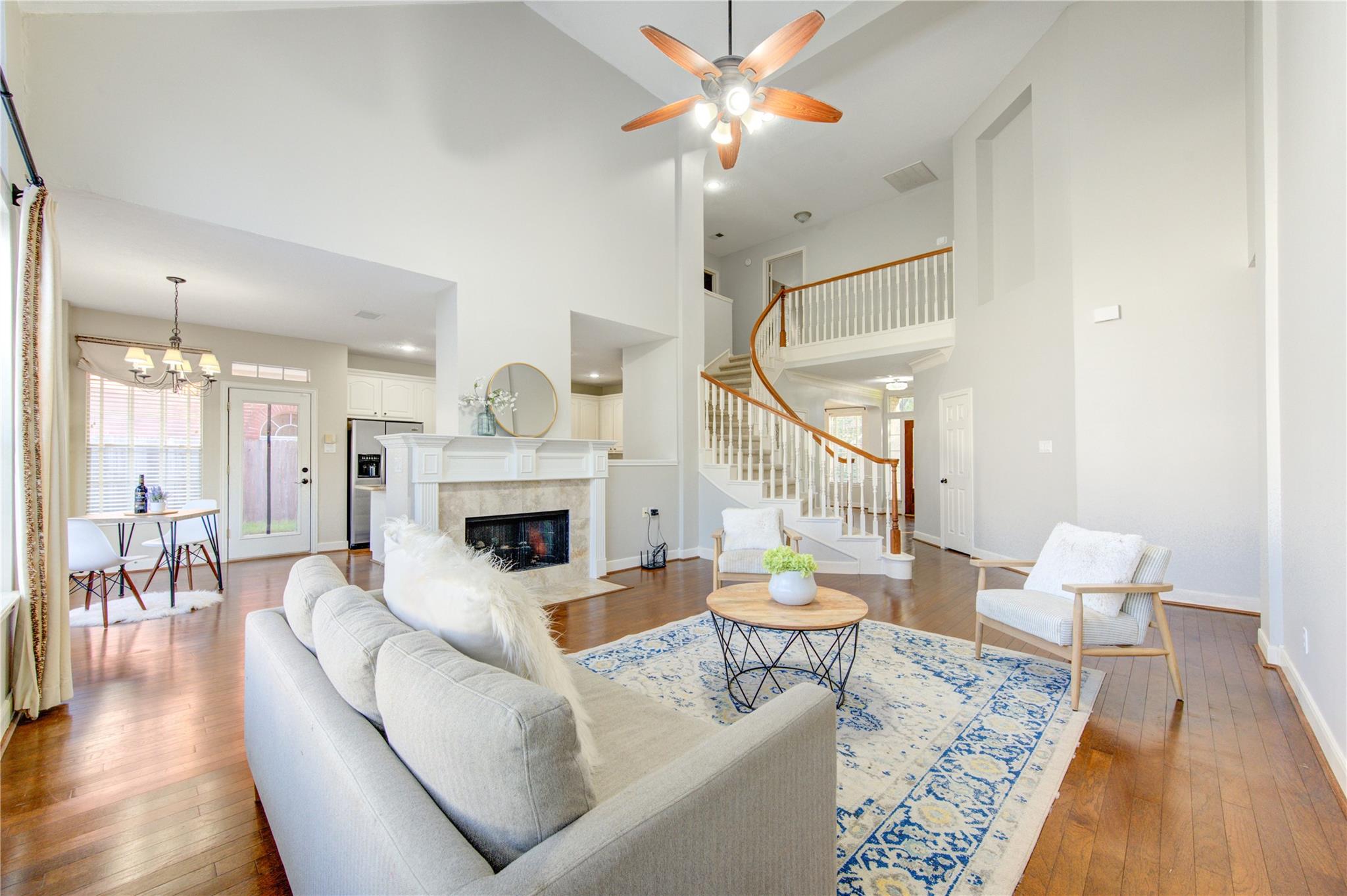 6326 Wagner Way — photo