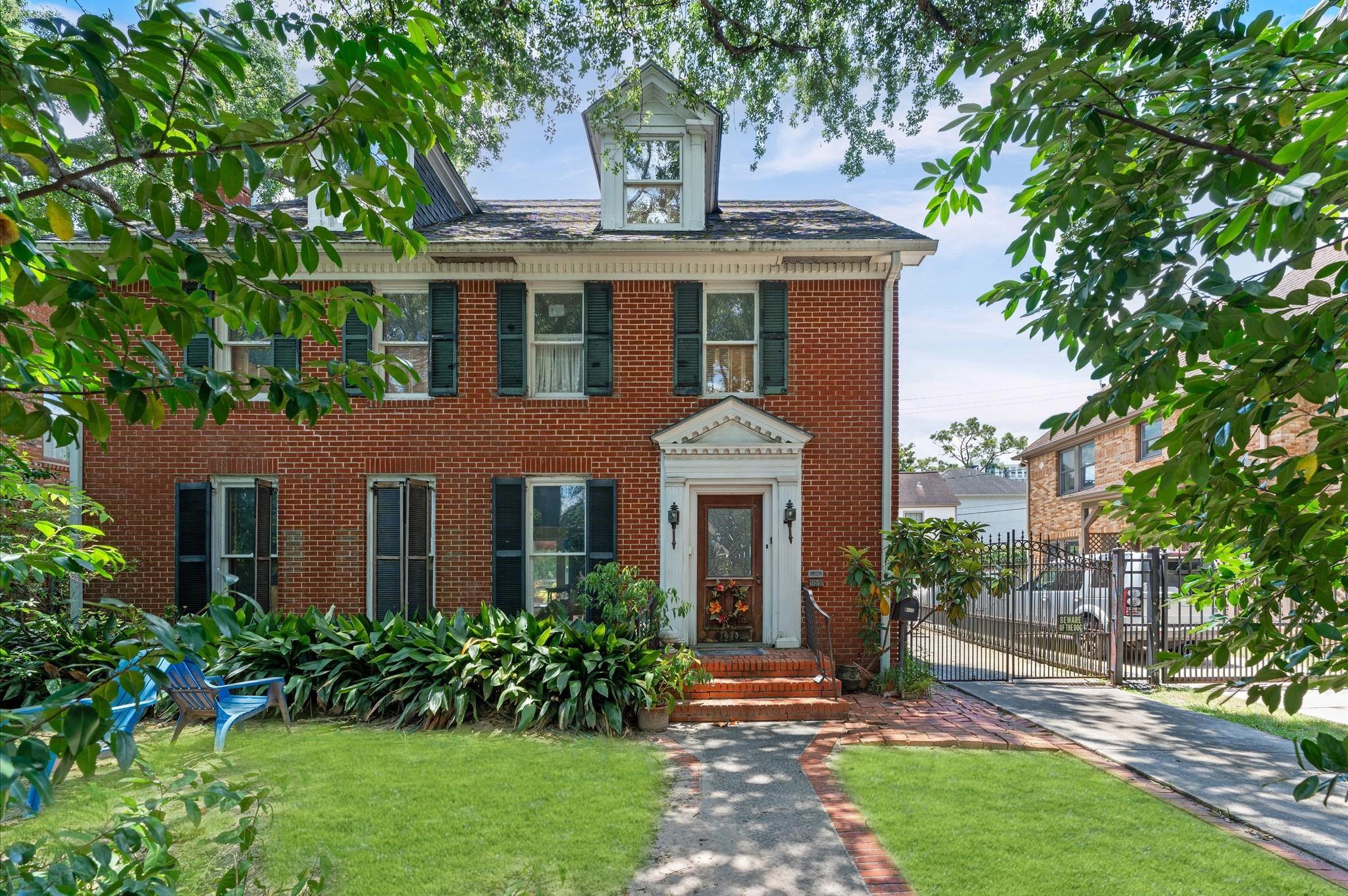 1635 Milford Street — photo