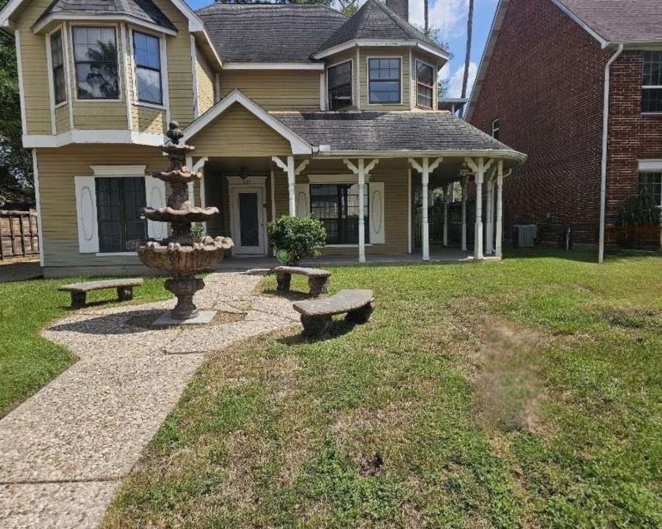 227 Wood Loop Street — photo