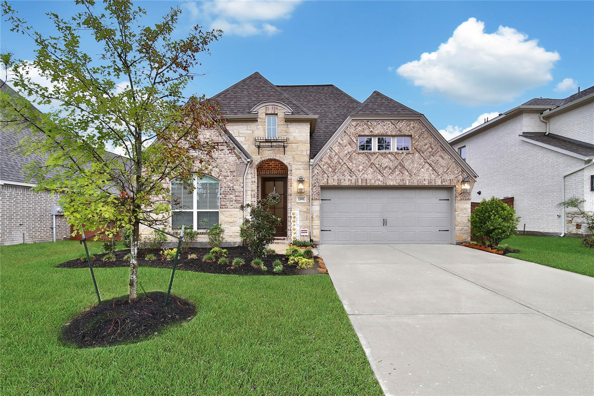 15991 Mahogany Mist Drive — photo