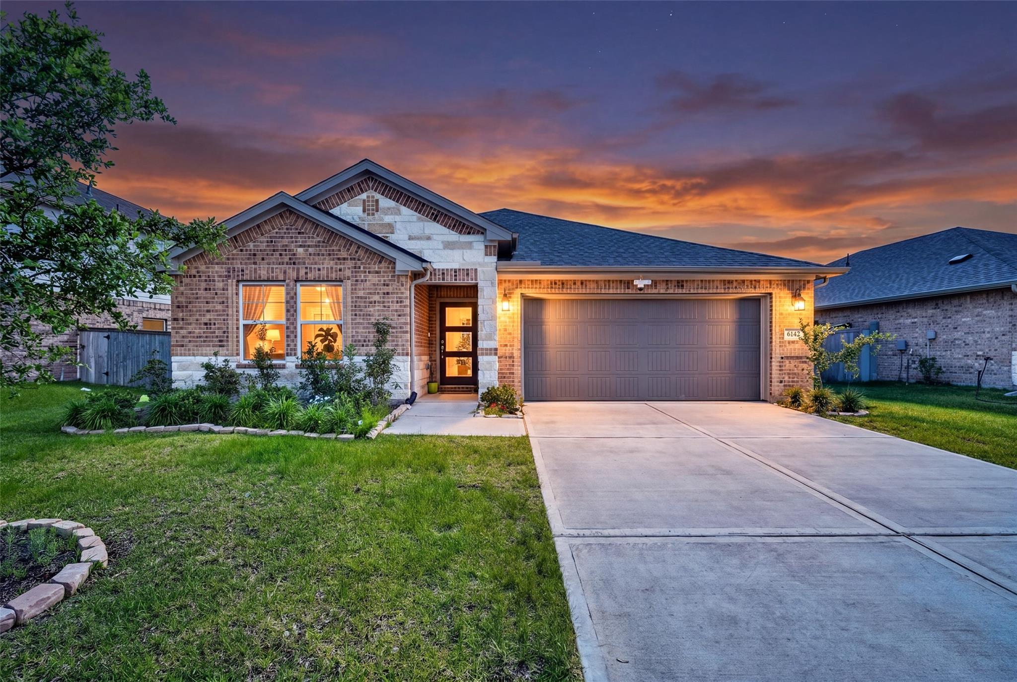 6342 Buffalo Bend Lane — photo