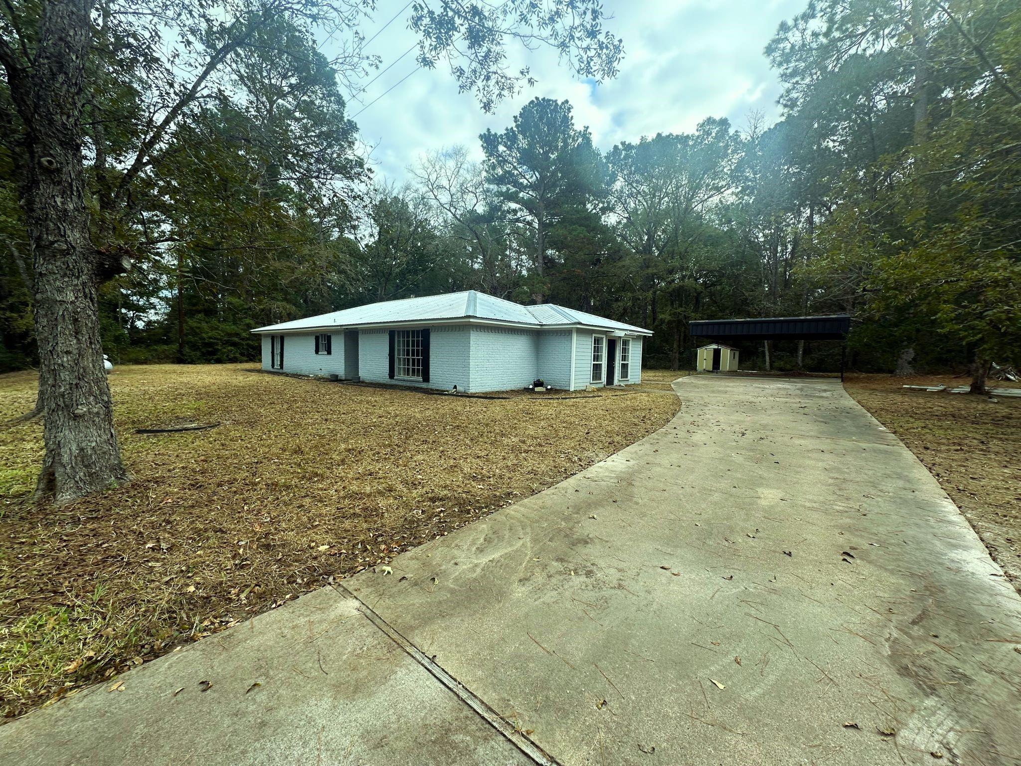 4536 E FM 1280 — photo