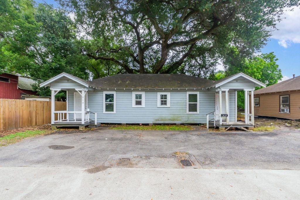 713 W Willis Street — photo
