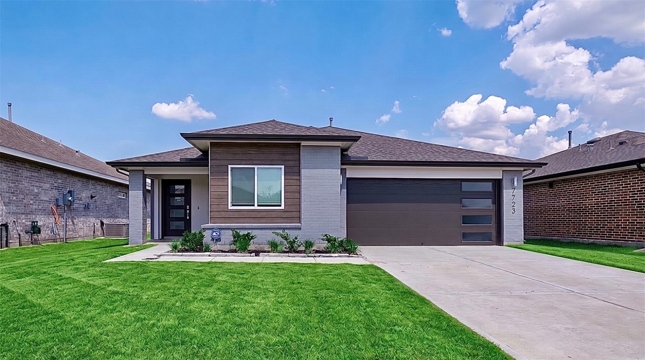 7723 Brushwood Drive — photo