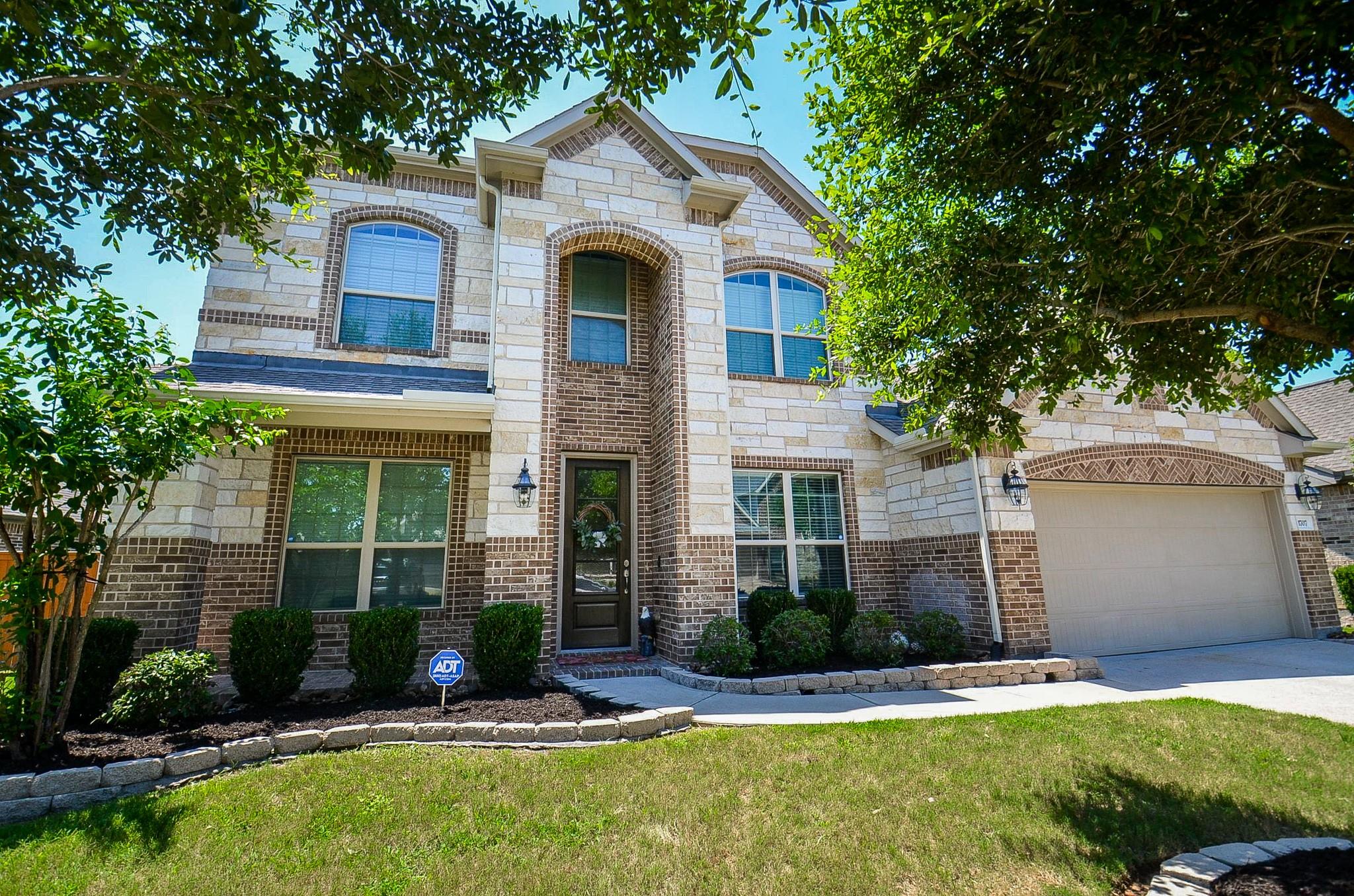 1707 Tonkawa Trail — photo