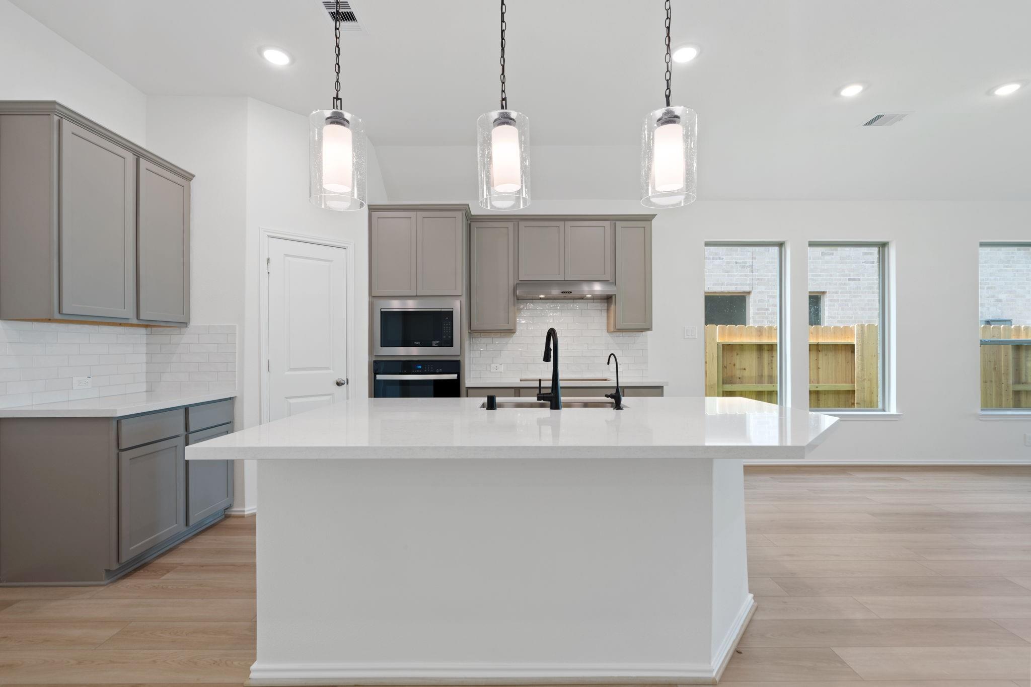 6734 Davis Field Drive — photo