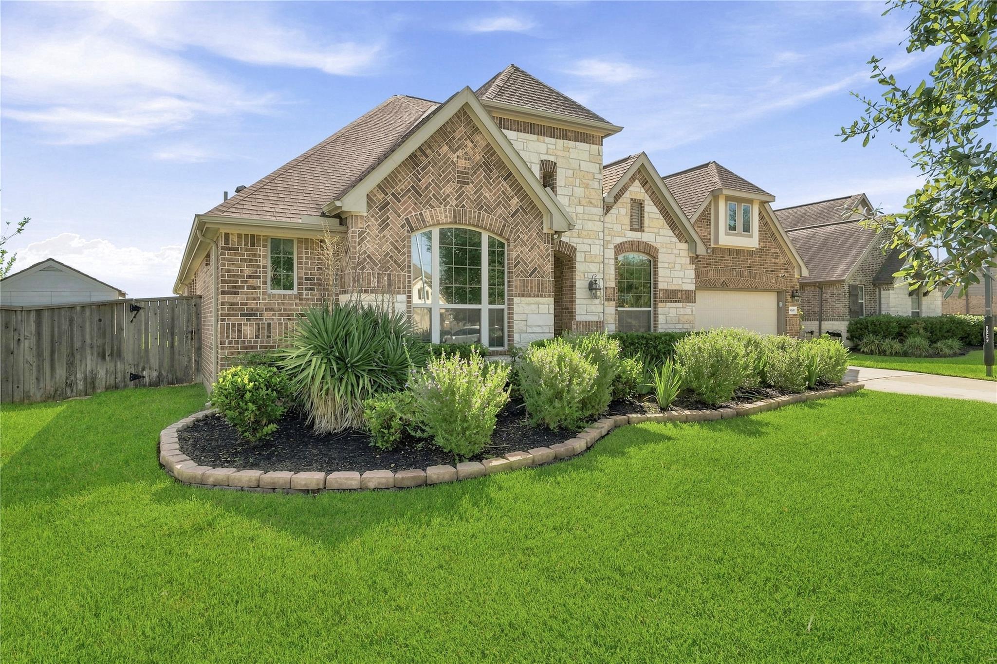6603 Hollow Bay Court — photo