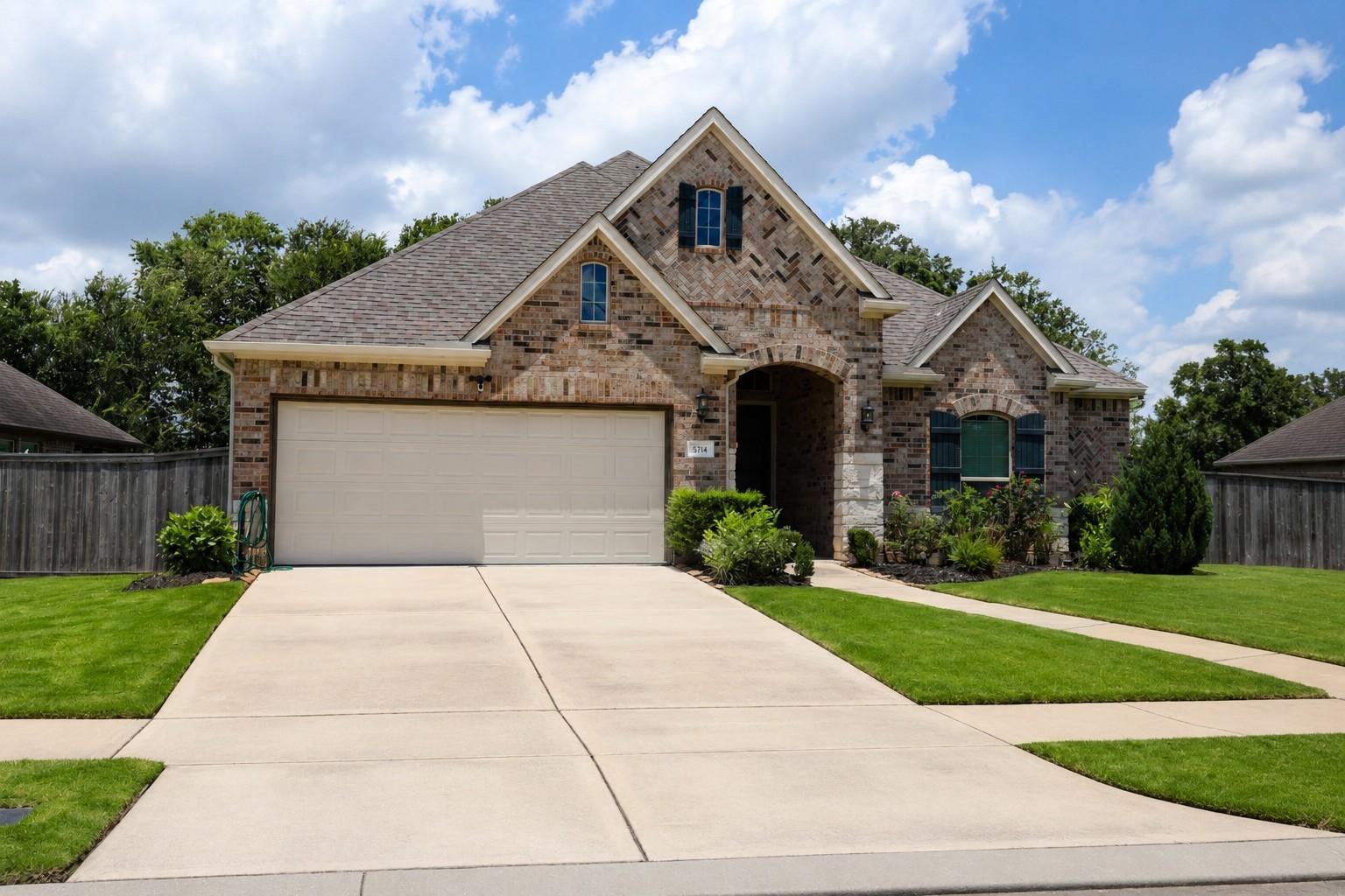 5714 Caper Shores Lane — photo