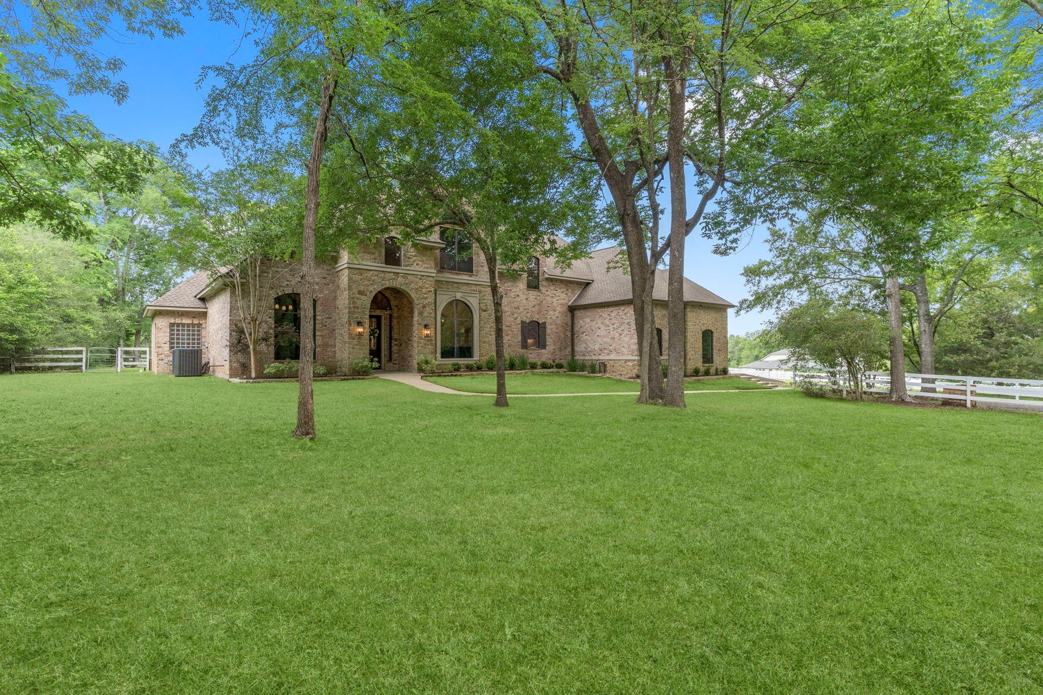 2242 Spring Branch Road — photo