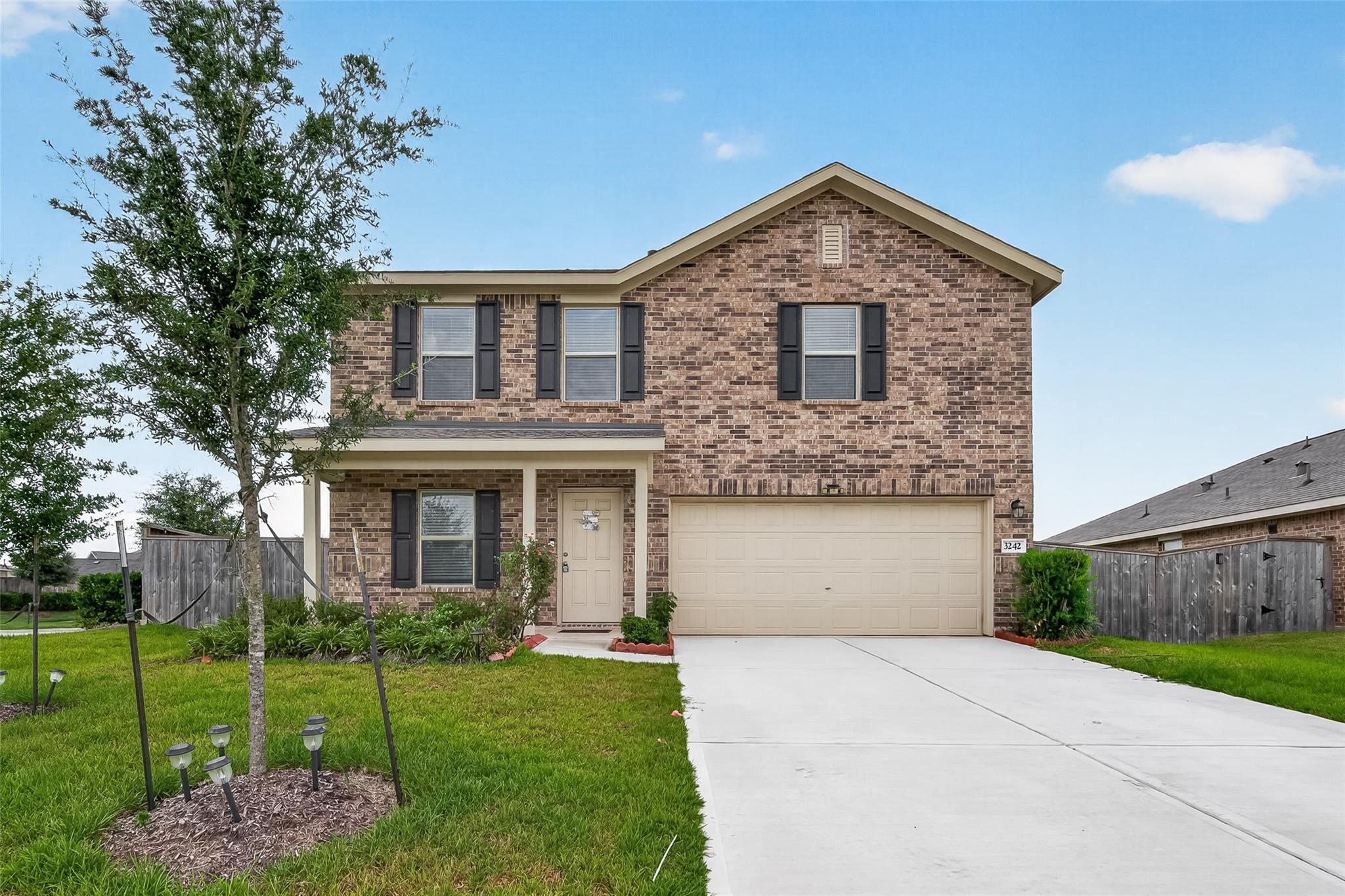 3242 Spanish Oak Lane — photo