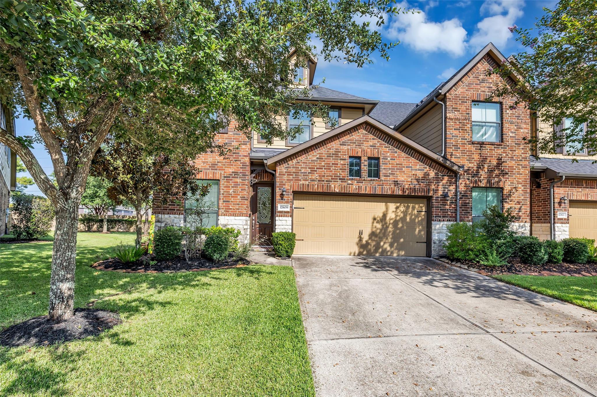 17809 Arapaho Hill Lane — photo
