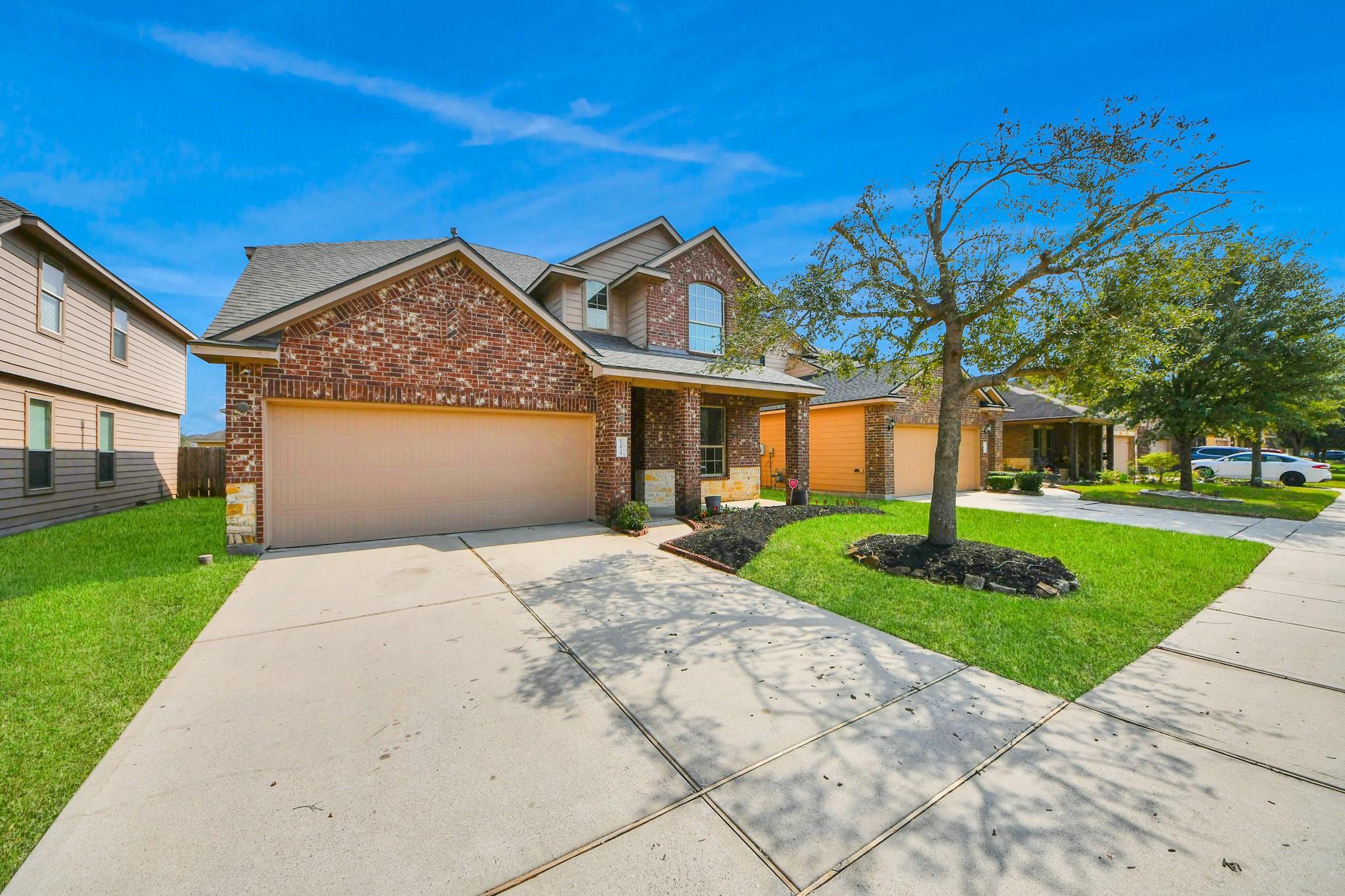 13935 Long Meadow Drive — photo