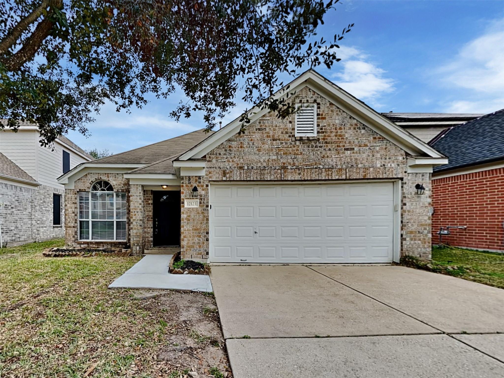 12123 Lands Down Ridge Way — photo