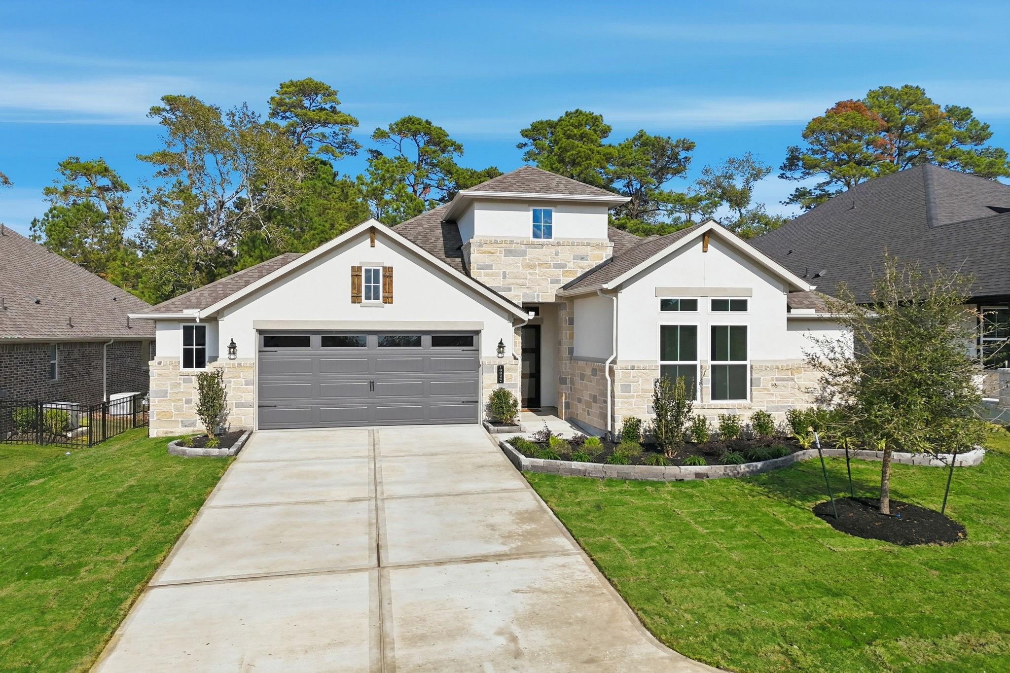 10026 Larkin Cove — photo