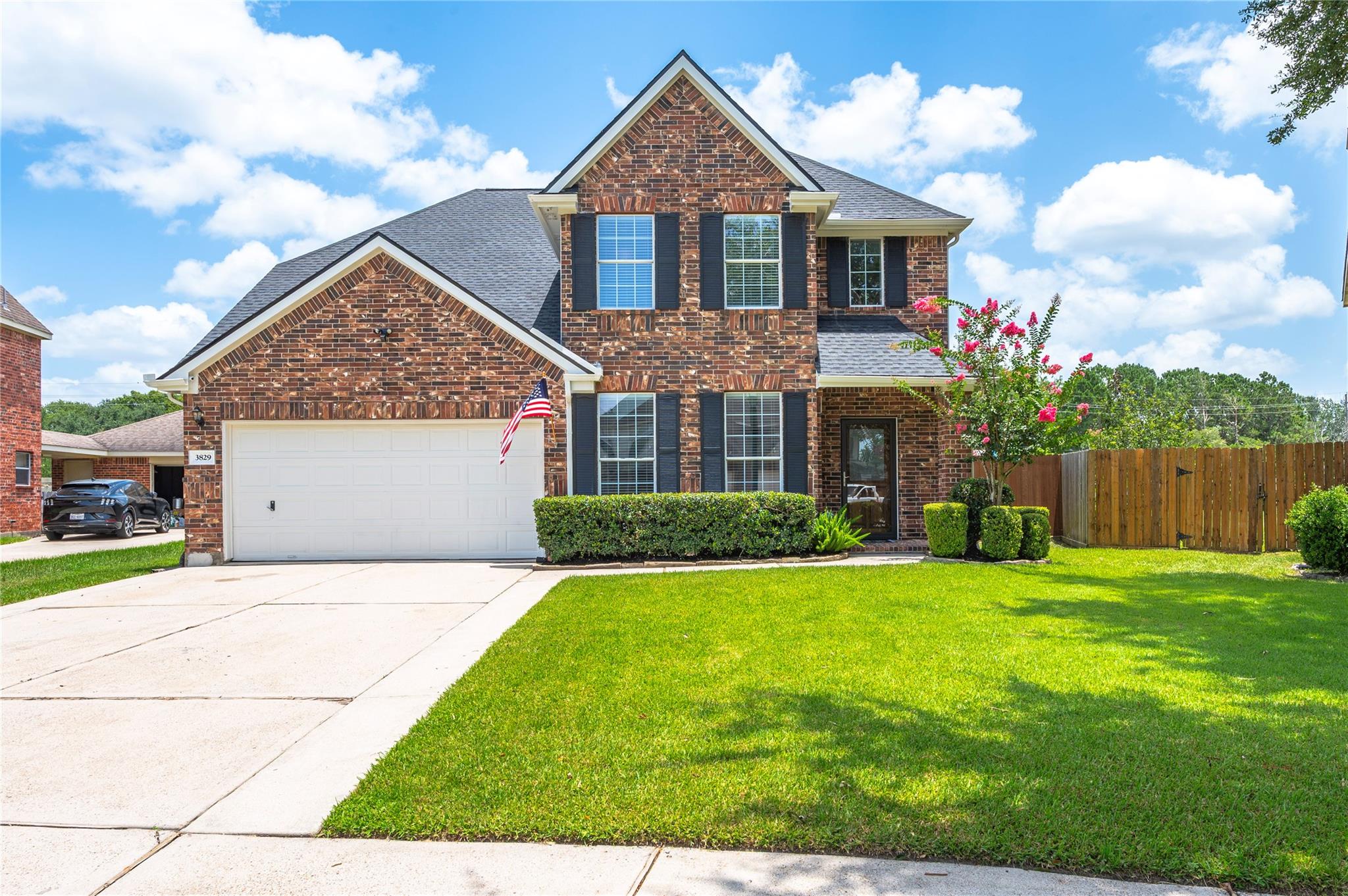 3829 Houston Lake Drive — photo
