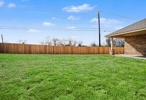 19 Greenbriar Loop, Angleton, TX 77515 — photo 3