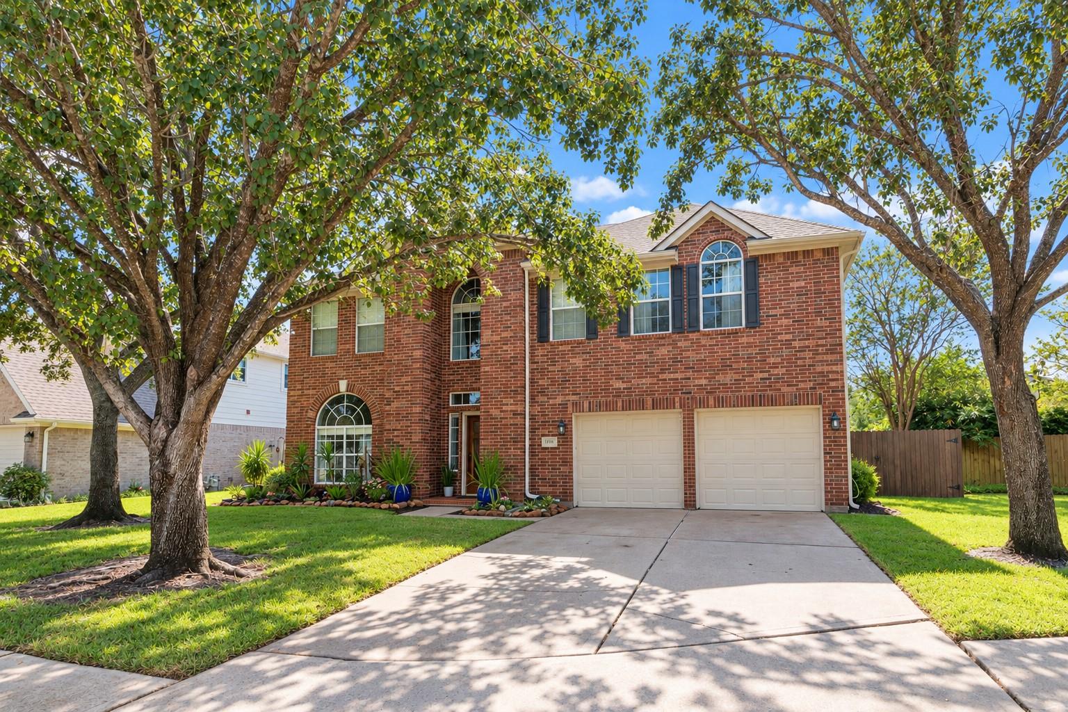 4107 E Baden Oaks Drive — photo