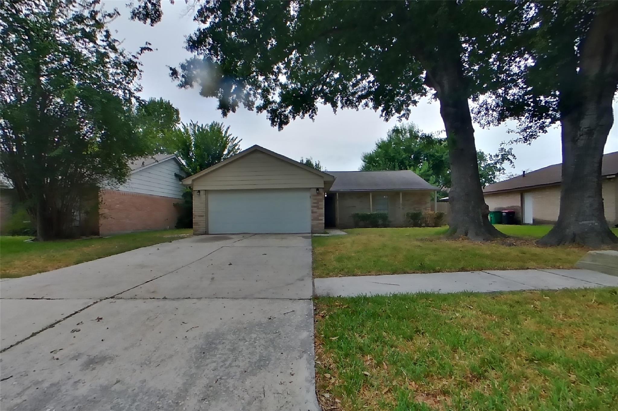 24019 Lone Elm Drive — photo