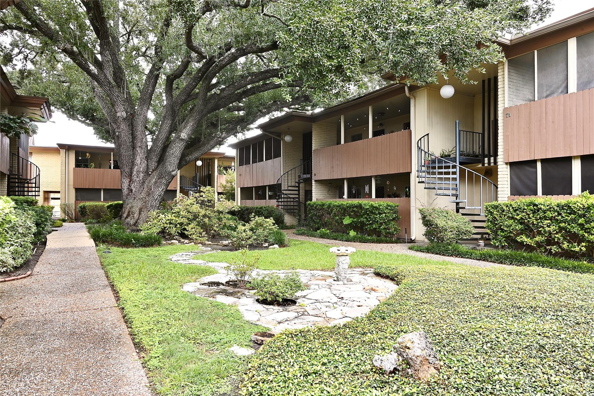 7714 Renwick Dr #H57 — photo