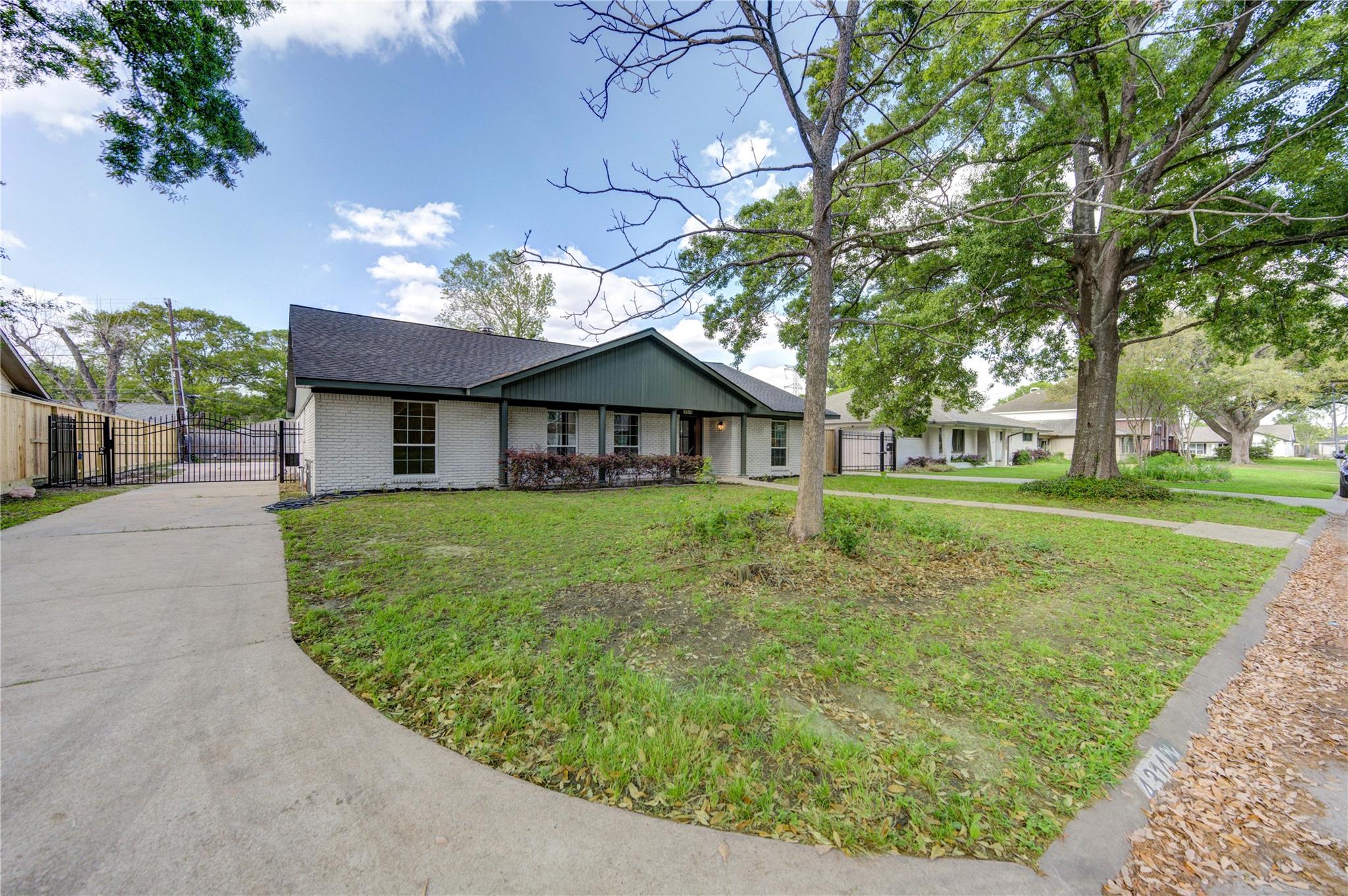 4314 Nenana Drive — photo