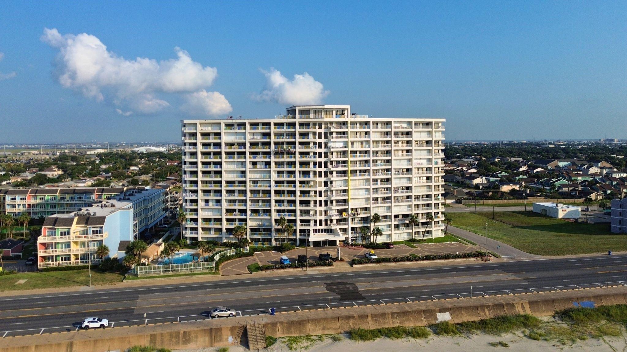 7700 Seawall Boulevard #702 — photo