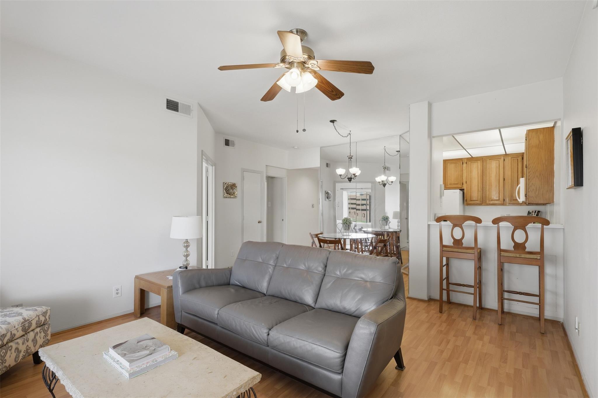 2213 S Braeswood Boulevard #12E — photo