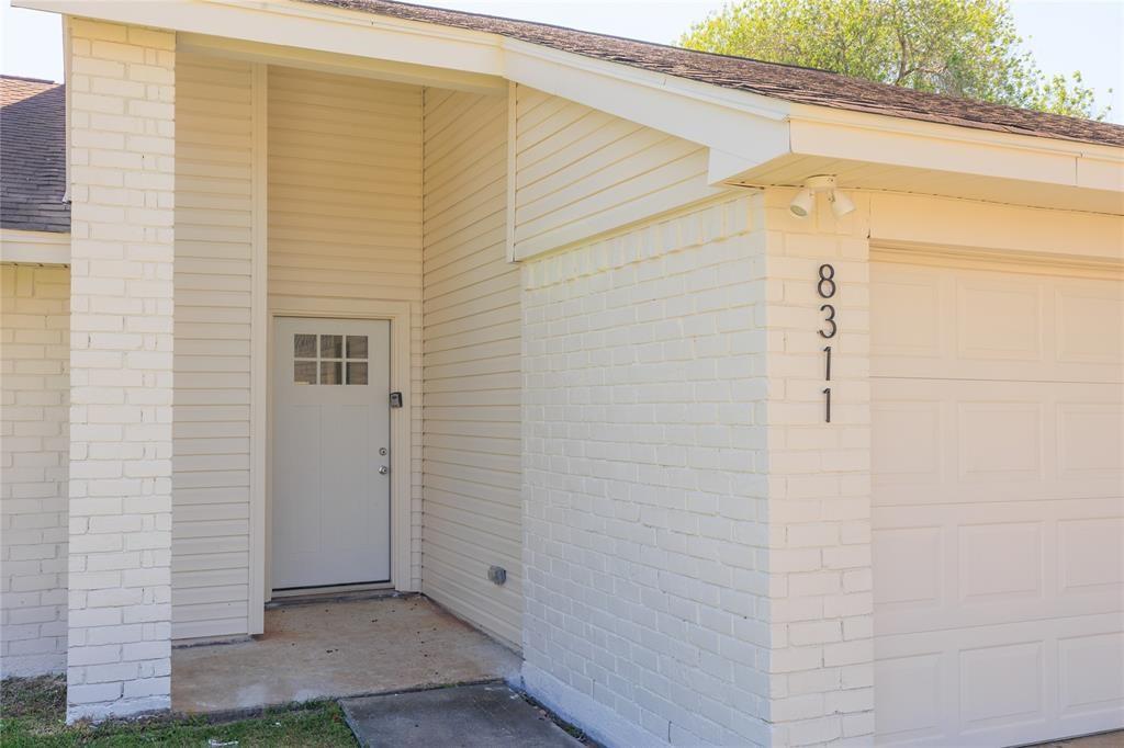 8311 Quail Burg Lane — photo