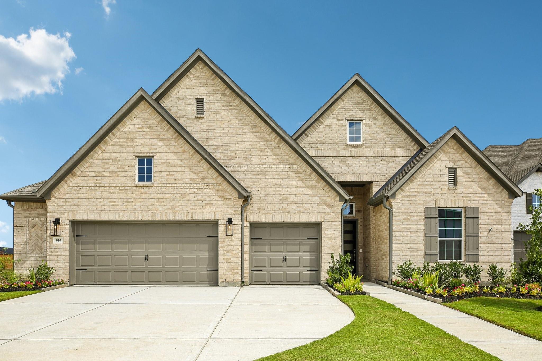 910 Hilltop View Lane — photo